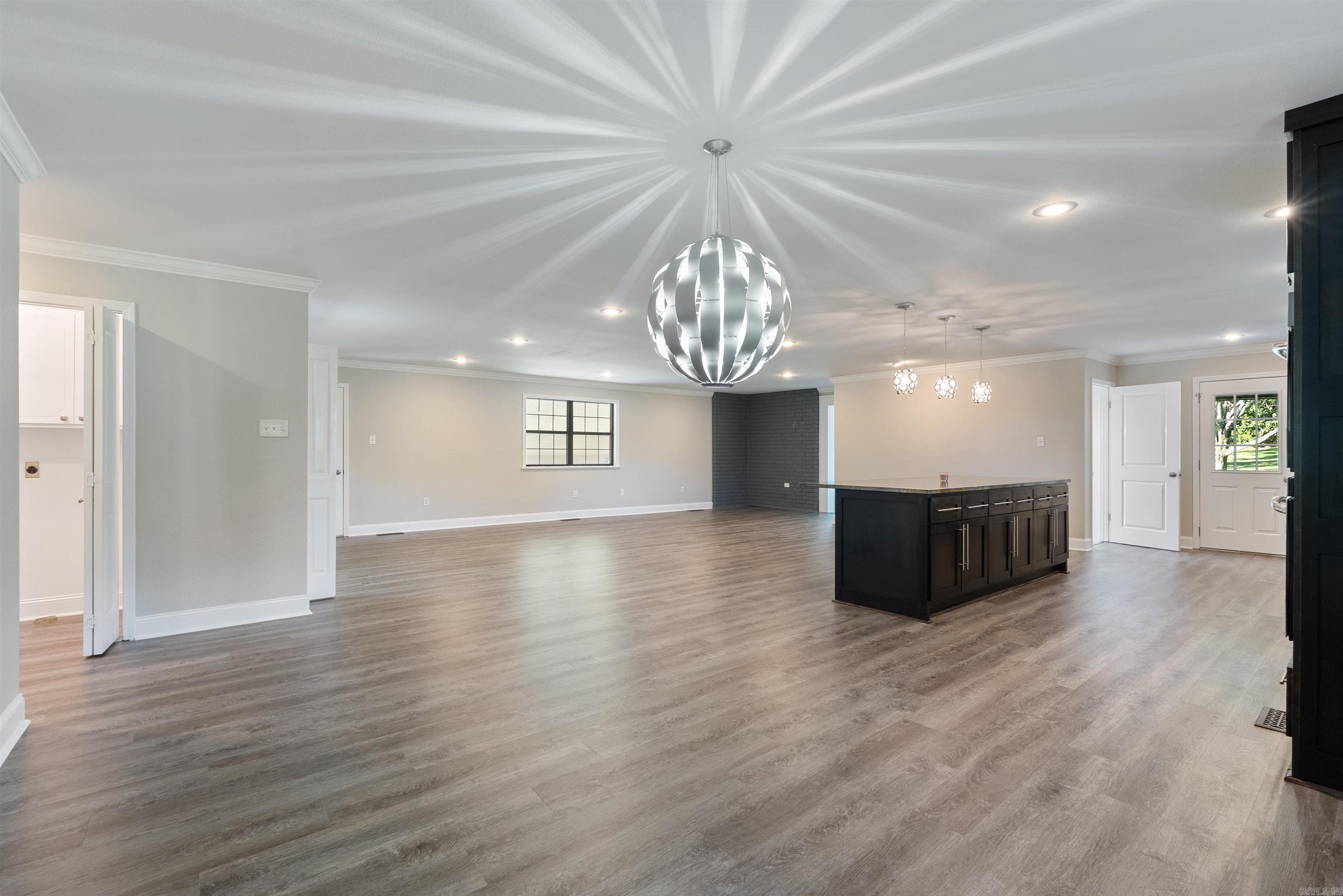 Rolling Hills - Residential