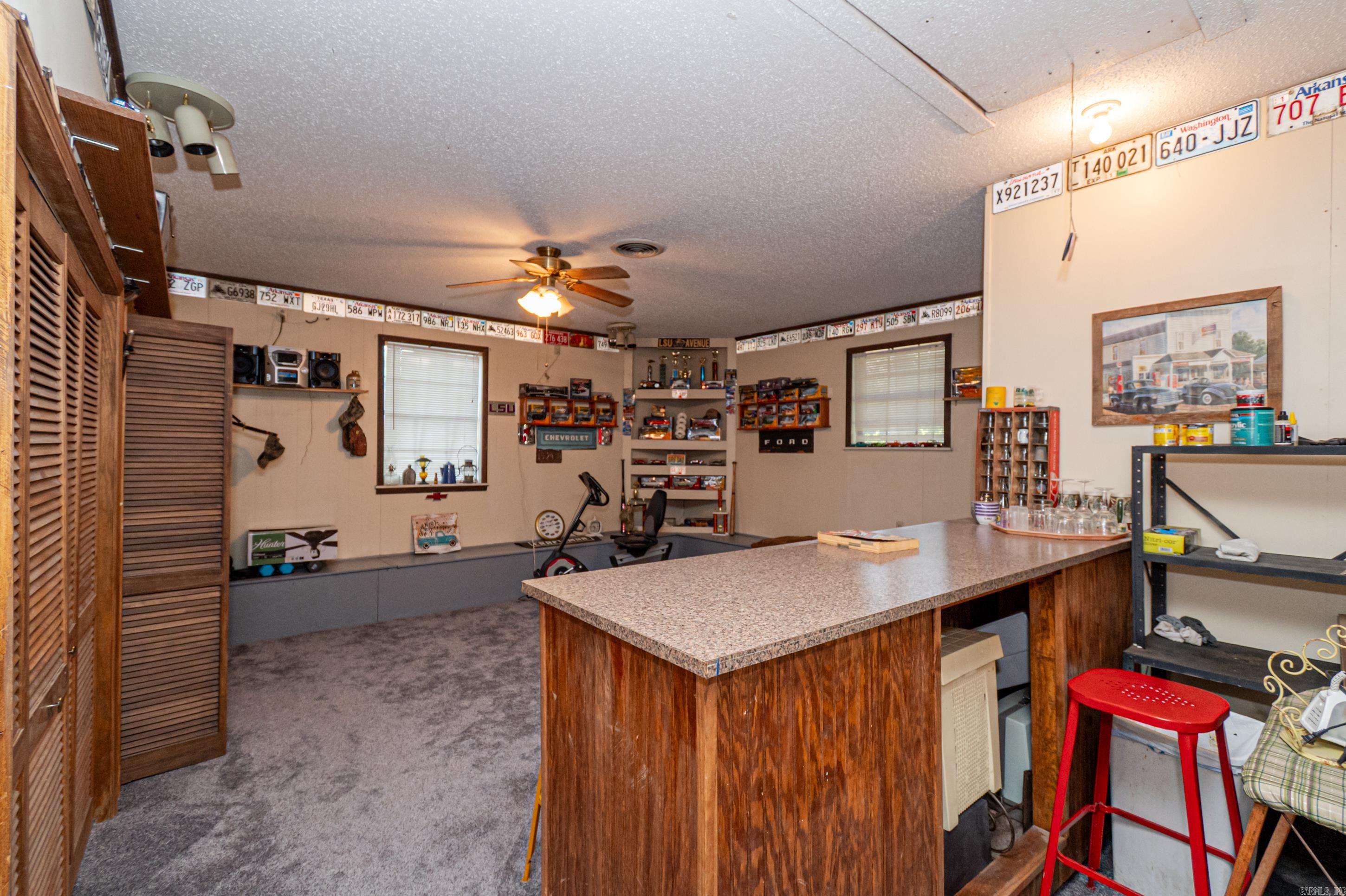 SOUTH HILL - Residential