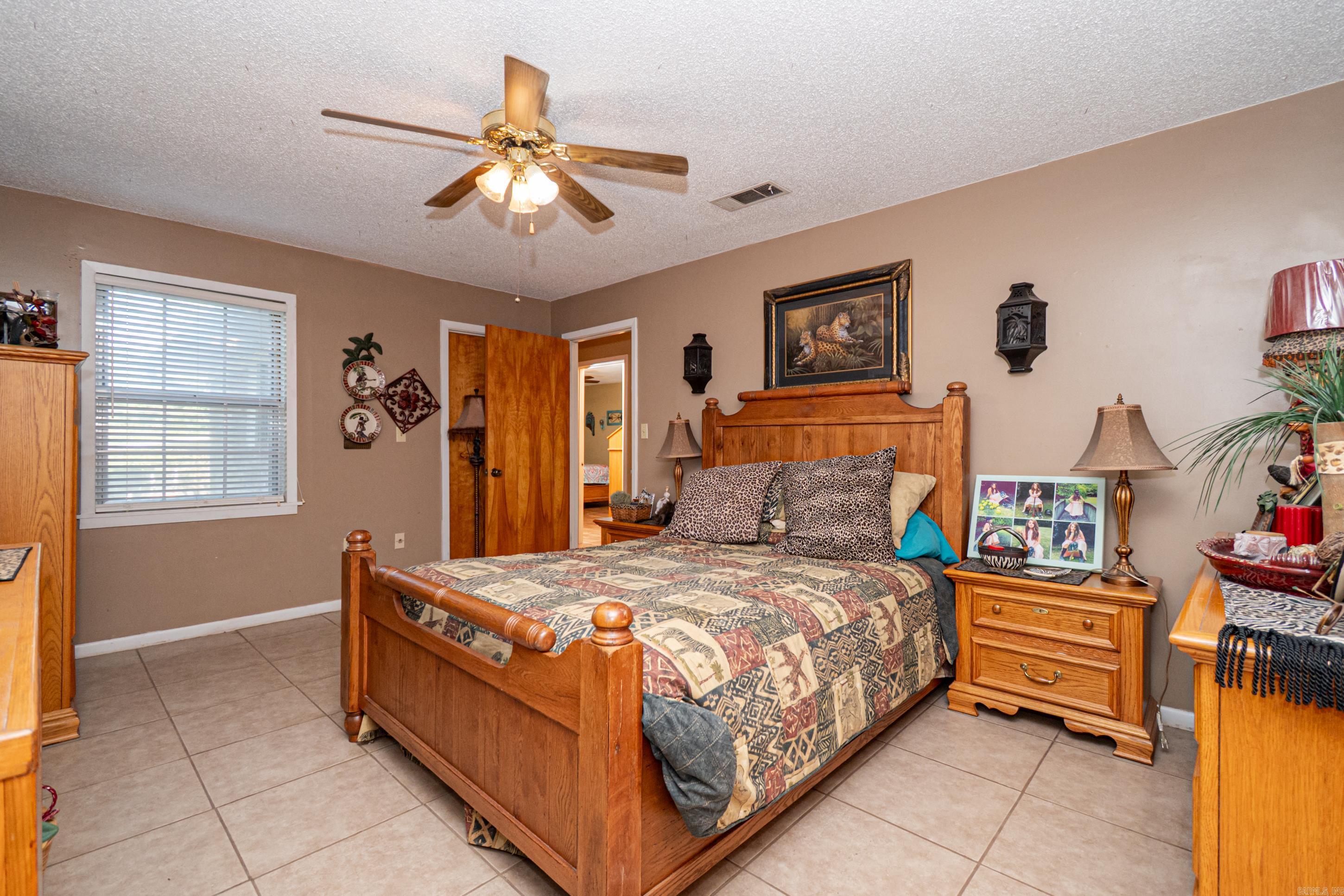SOUTH HILL - Residential