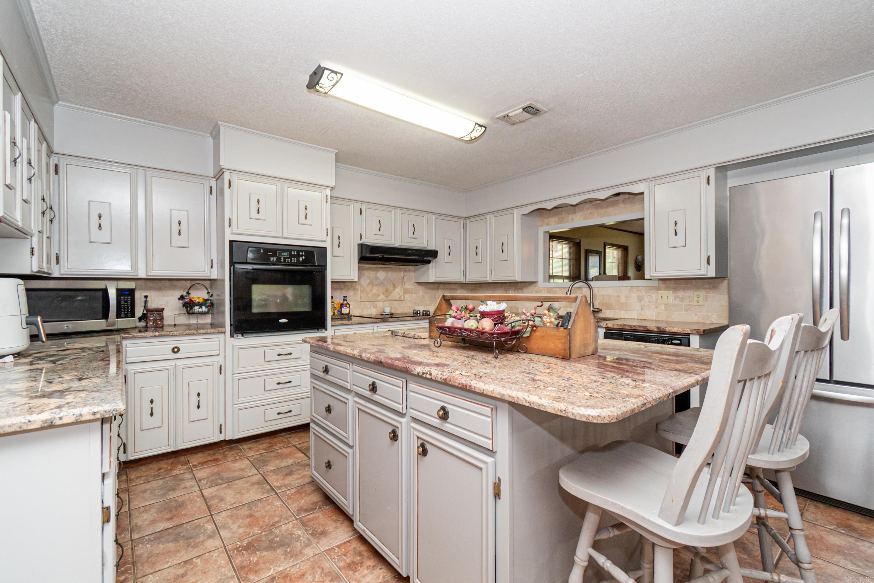 SOUTH HILL - Residential