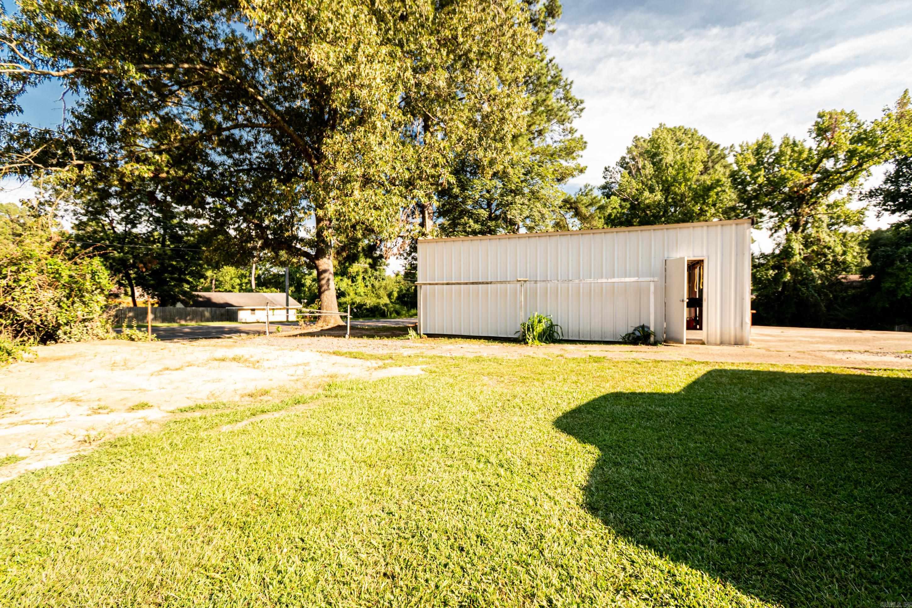 SOUTH HILL - Residential