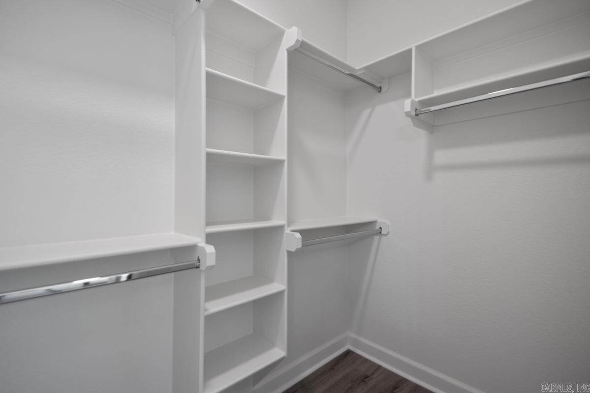 WINCHESTER ESTATES - Residential