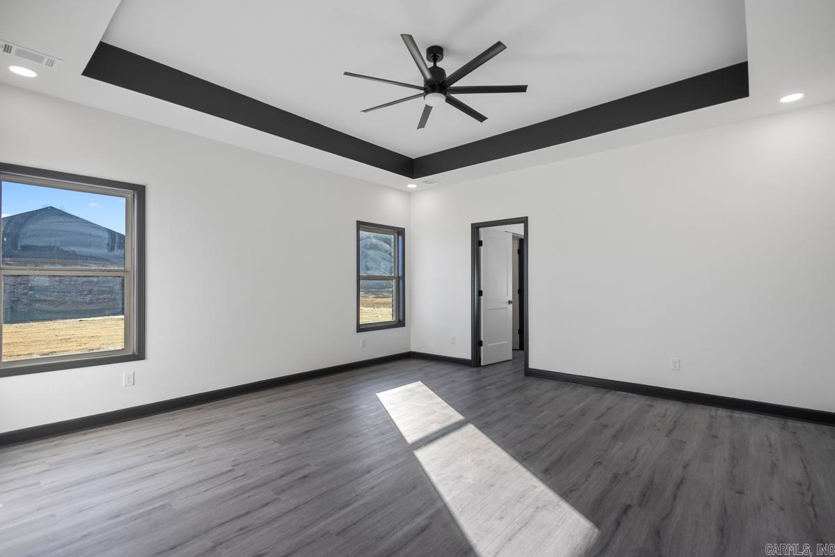 WINCHESTER ESTATES - Residential