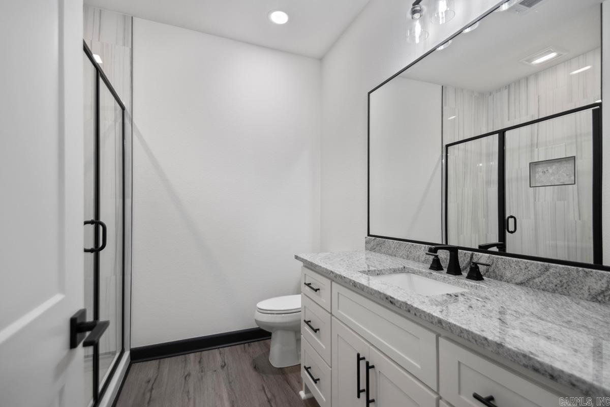 WINCHESTER ESTATES - Residential