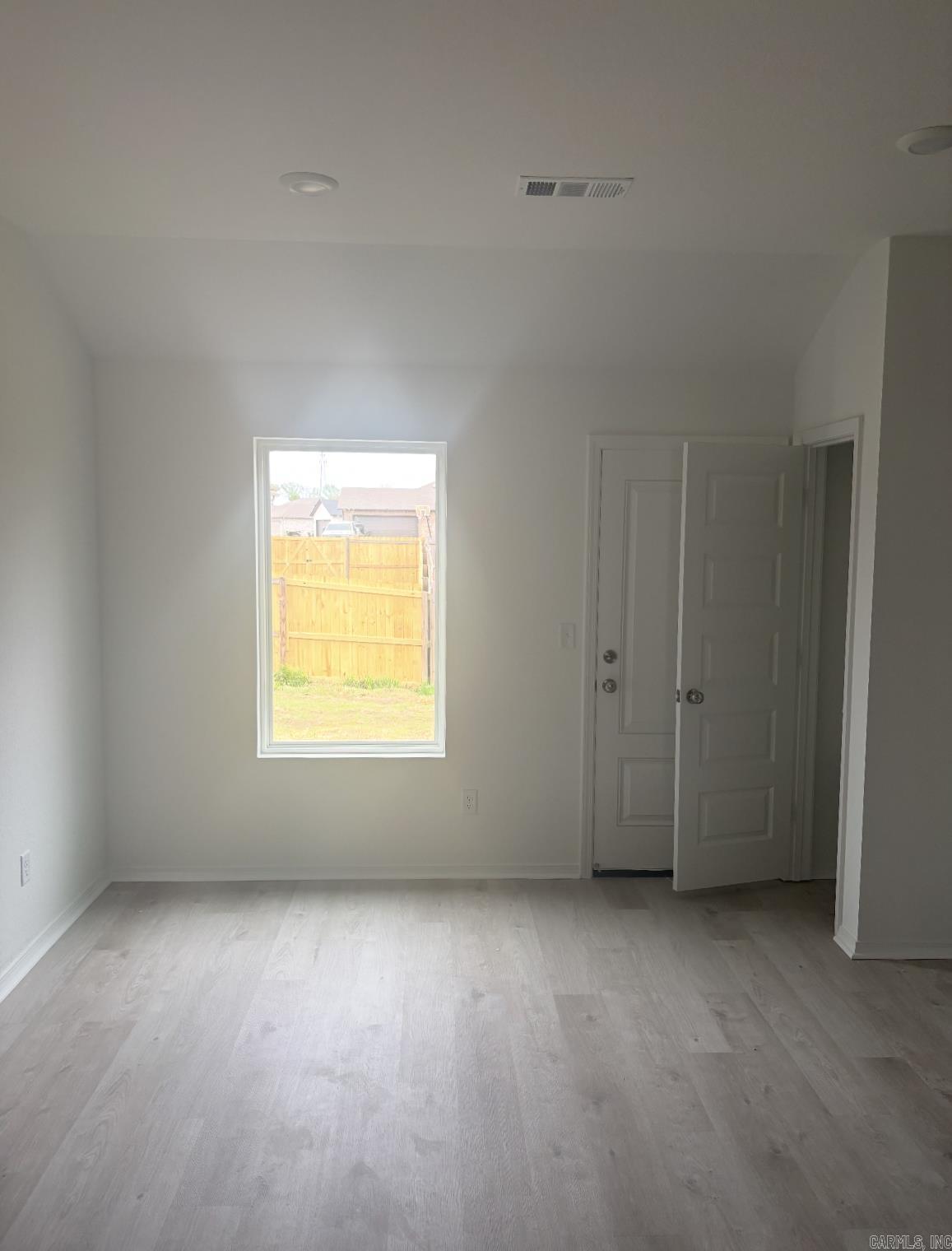 DEERFIELD ESTATES - Residential