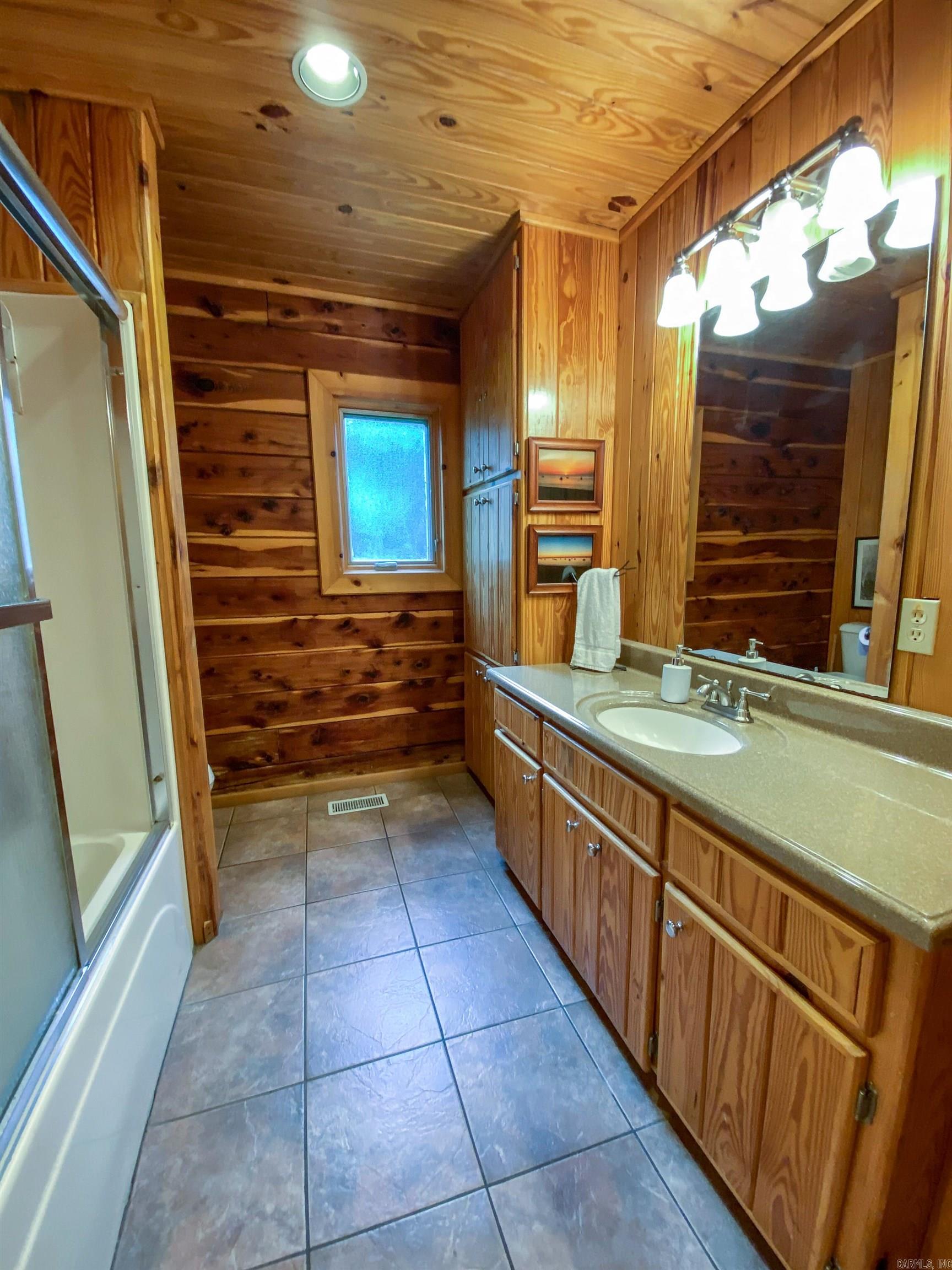 BEACH HAVEN - Residential