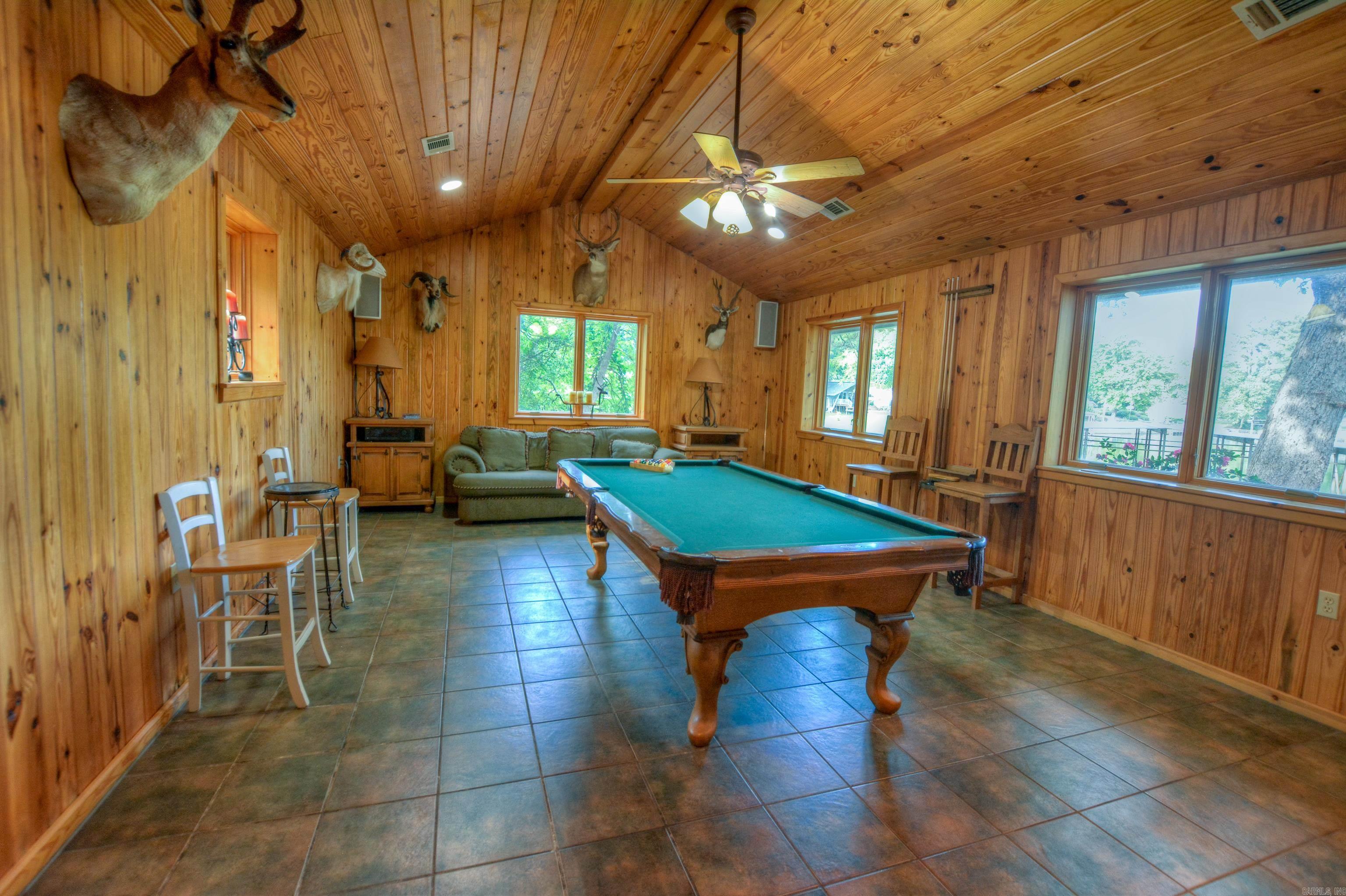 BEACH HAVEN - Residential