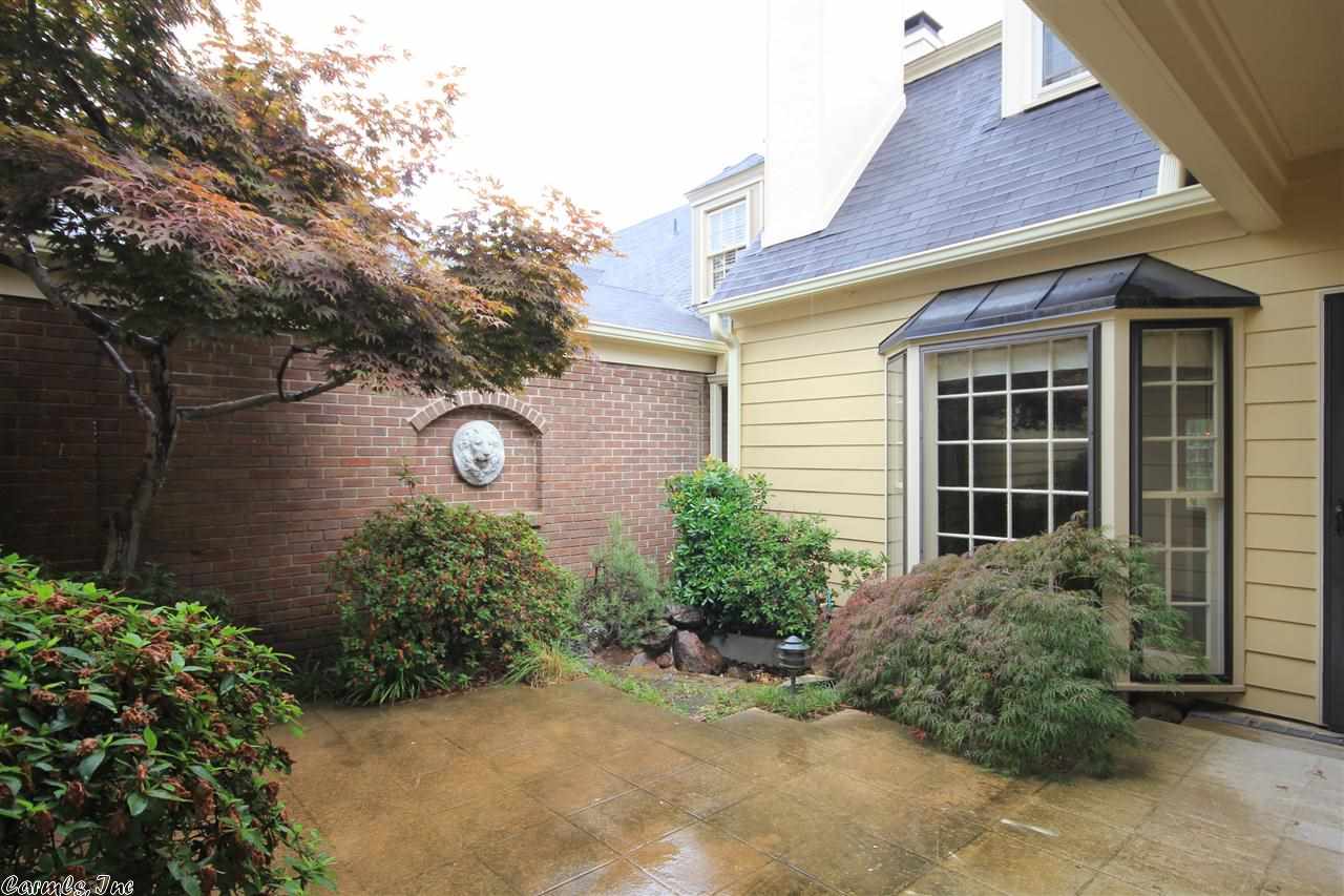 WINDSOR CT TOWNHOMES HPR - Residential