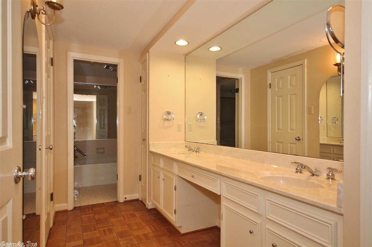 WINDSOR CT TOWNHOMES HPR - Residential