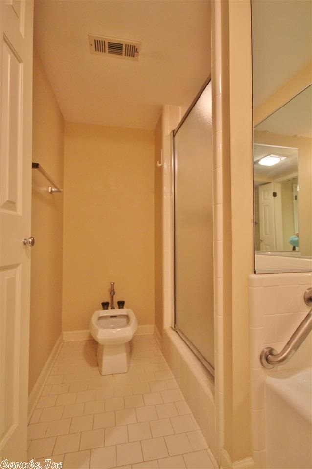 WINDSOR CT TOWNHOMES HPR - Residential