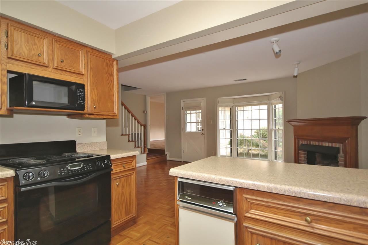 WINDSOR CT TOWNHOMES HPR - Residential