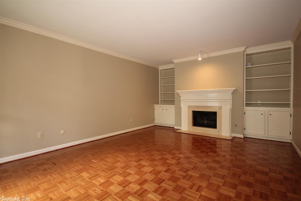 WINDSOR CT TOWNHOMES HPR - Residential