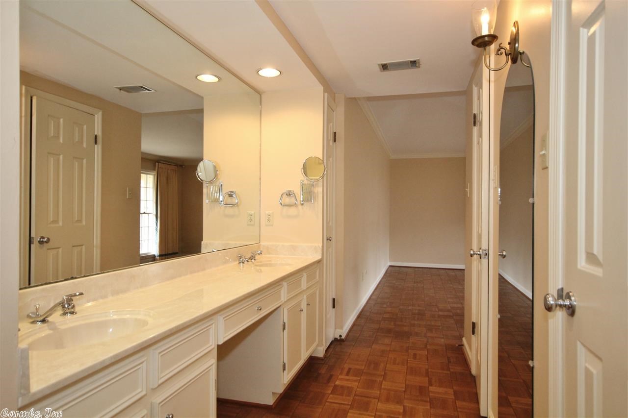 WINDSOR CT TOWNHOMES HPR - Residential