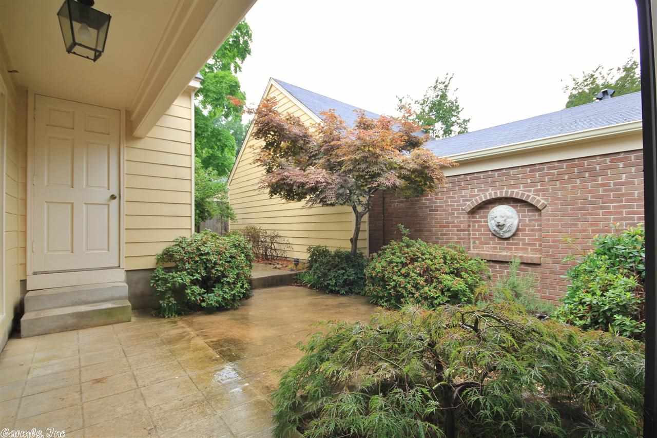 WINDSOR CT TOWNHOMES HPR - Residential