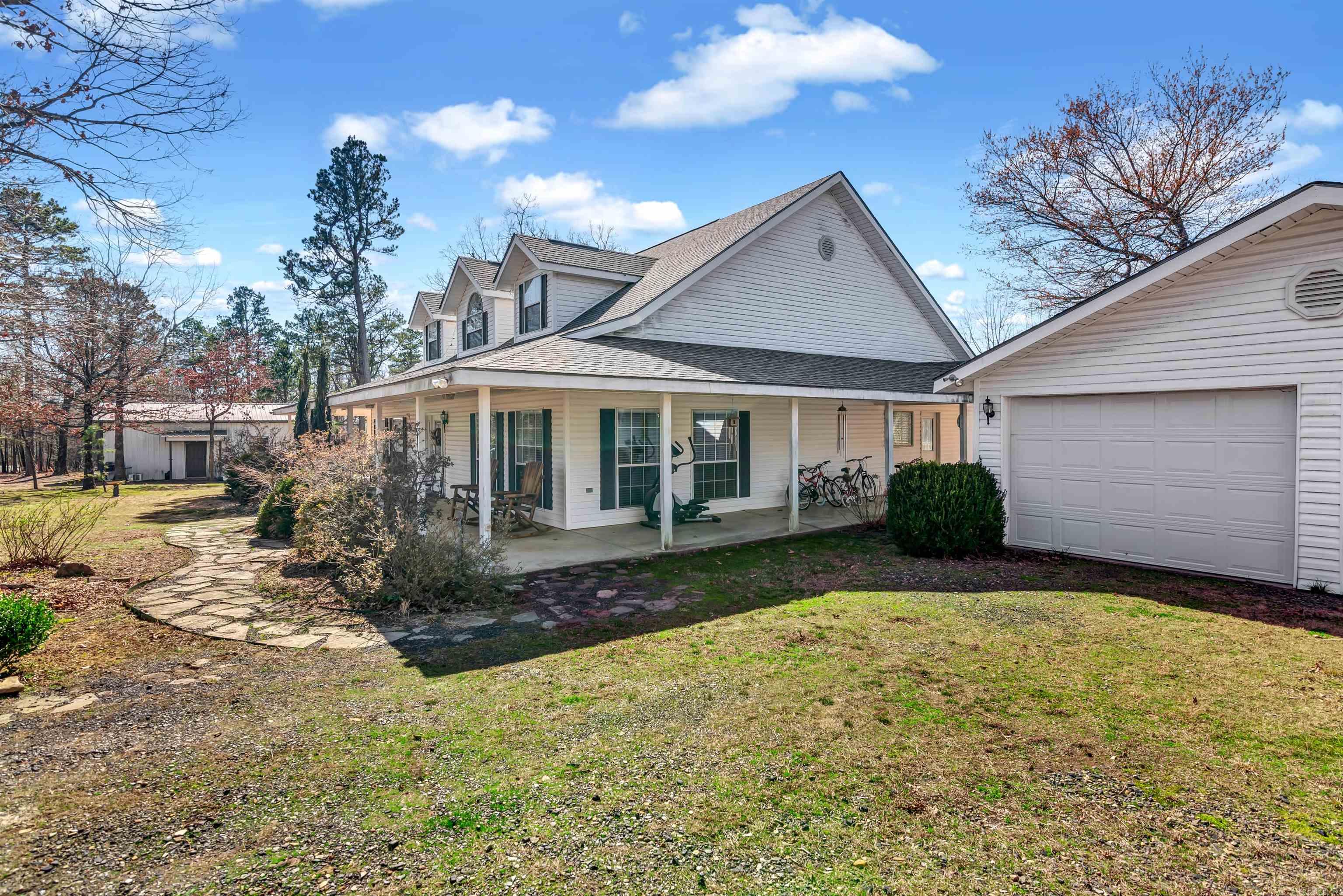 DOGWOOD SPRINGS - Residential