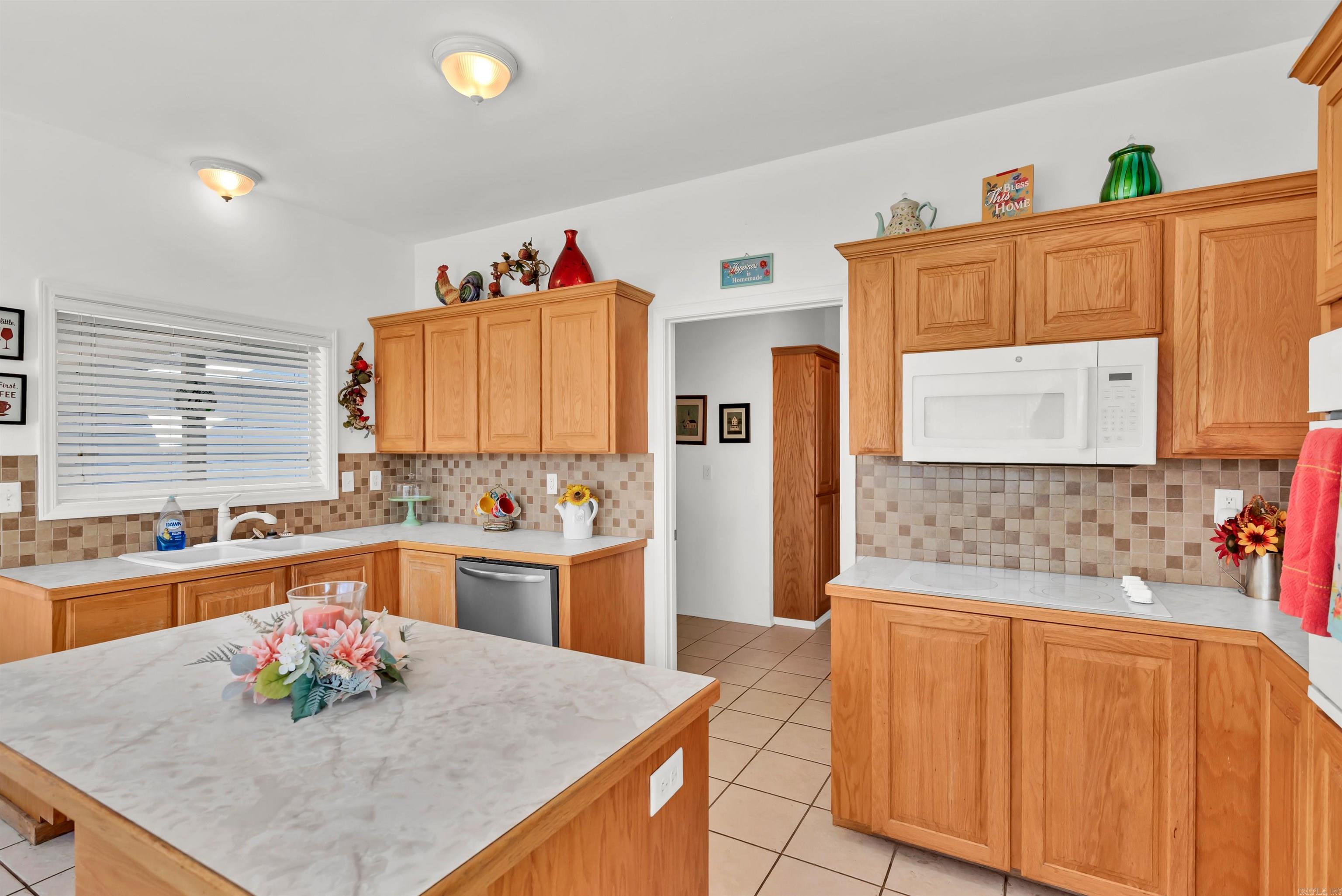 DOGWOOD SPRINGS - Residential