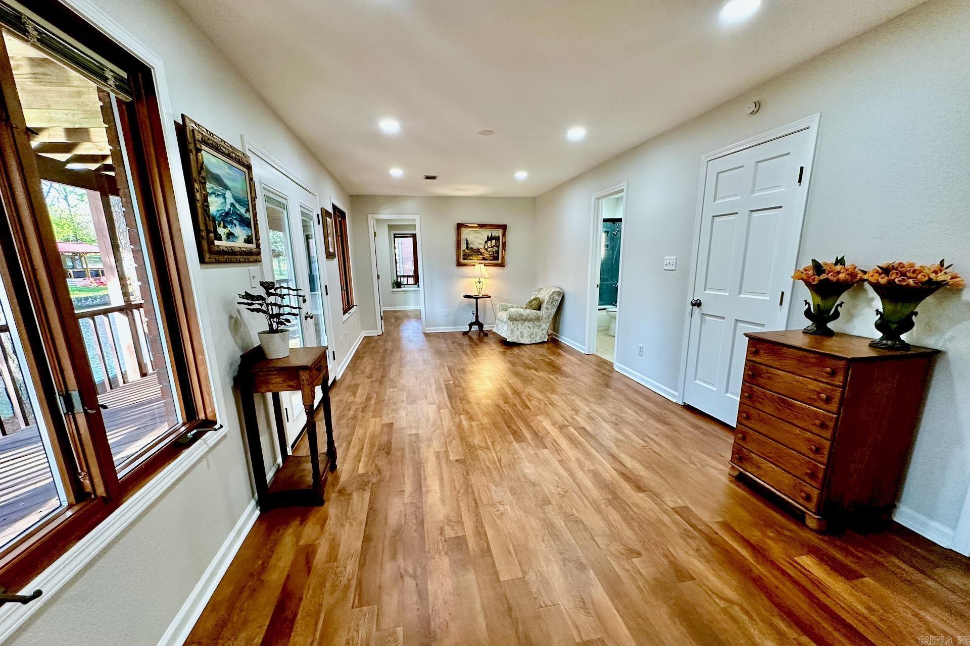 WATERS EDGE - Residential