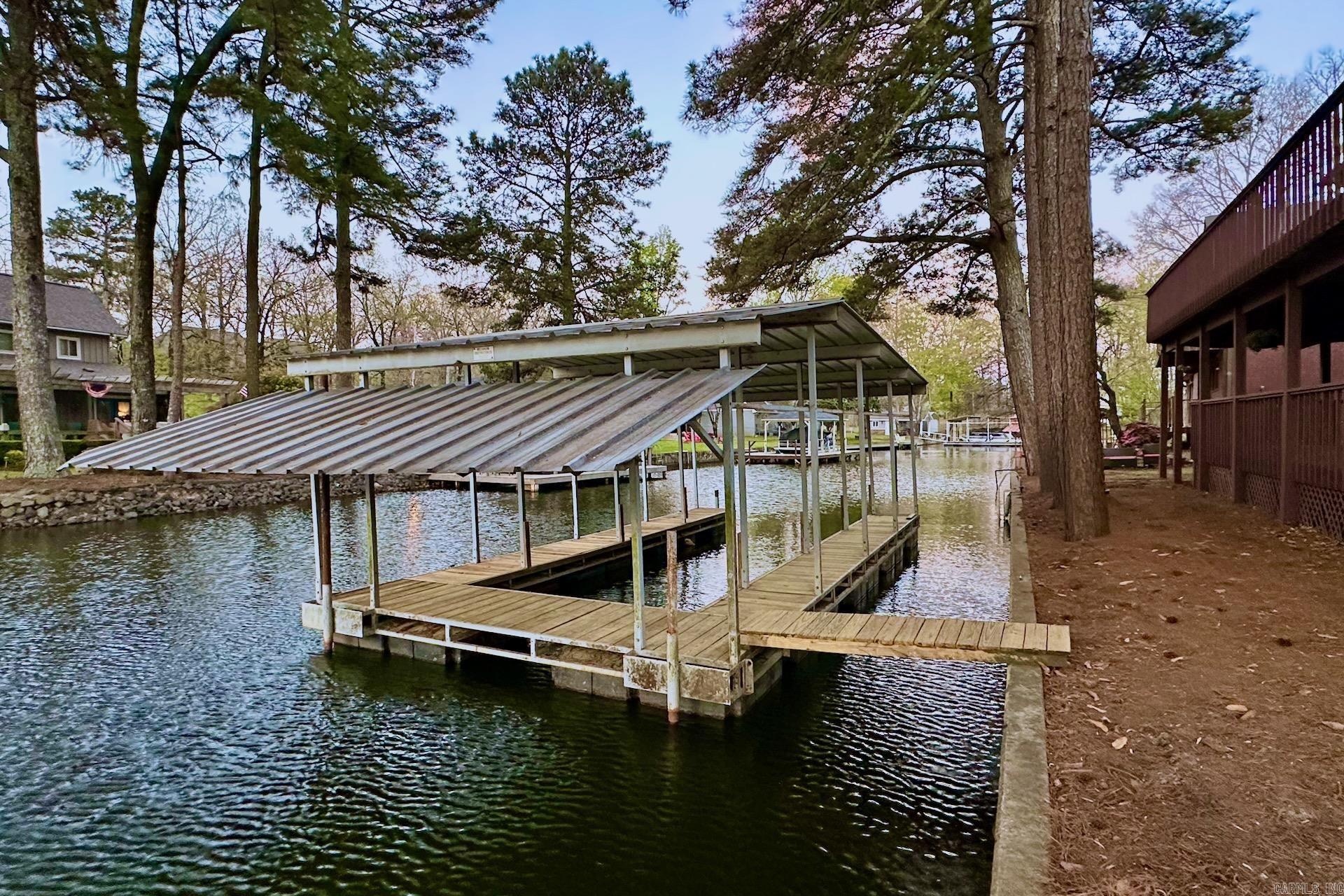 WATERS EDGE - Residential