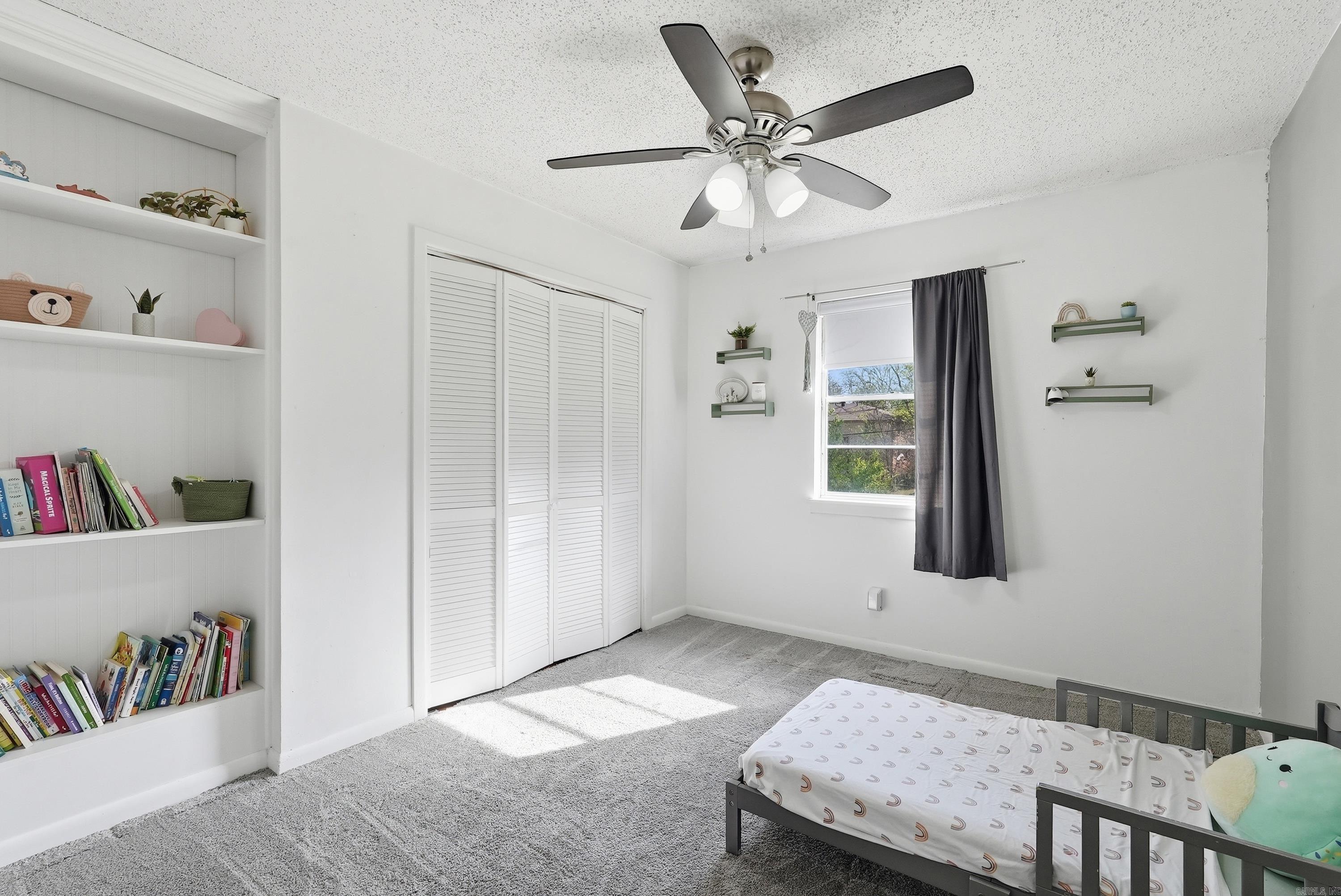 BIRCHWOOD - Residential