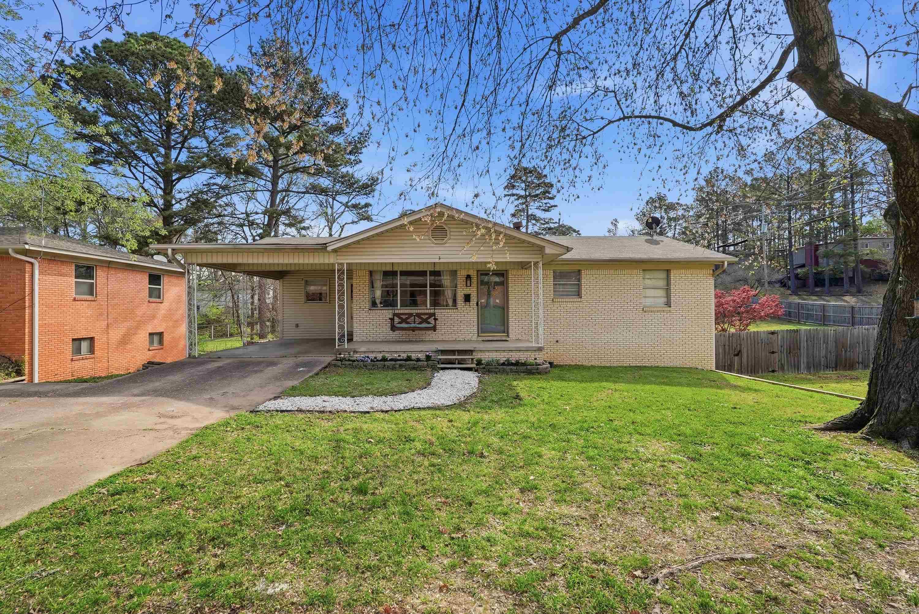 BIRCHWOOD - Residential