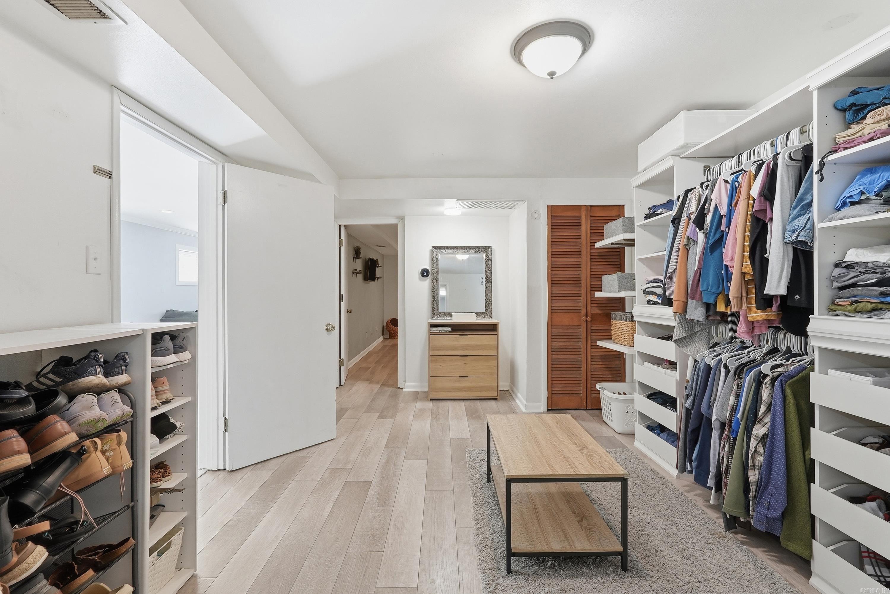 BIRCHWOOD - Residential