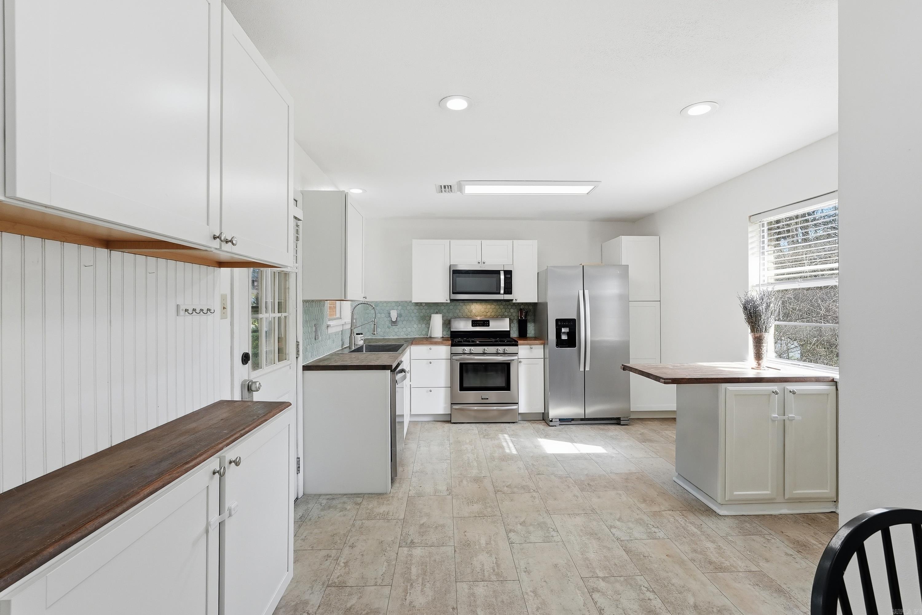 BIRCHWOOD - Residential