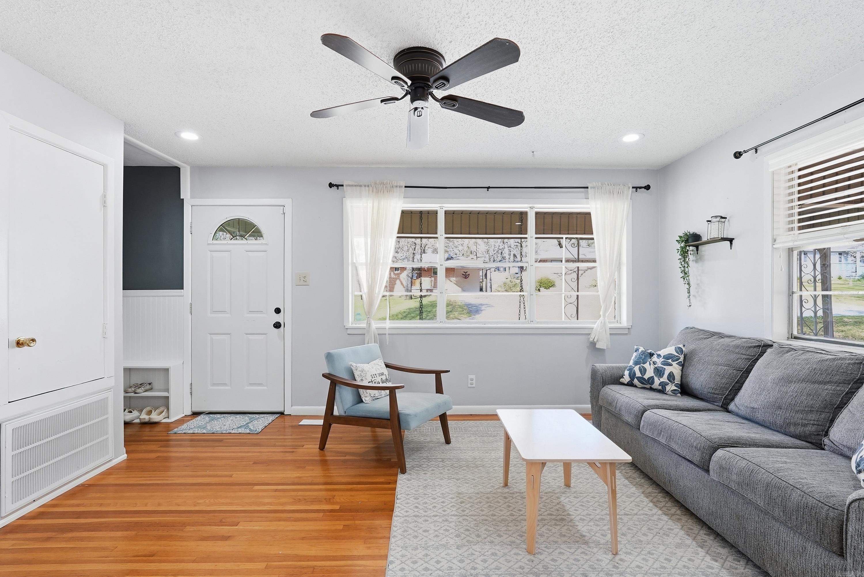 BIRCHWOOD - Residential