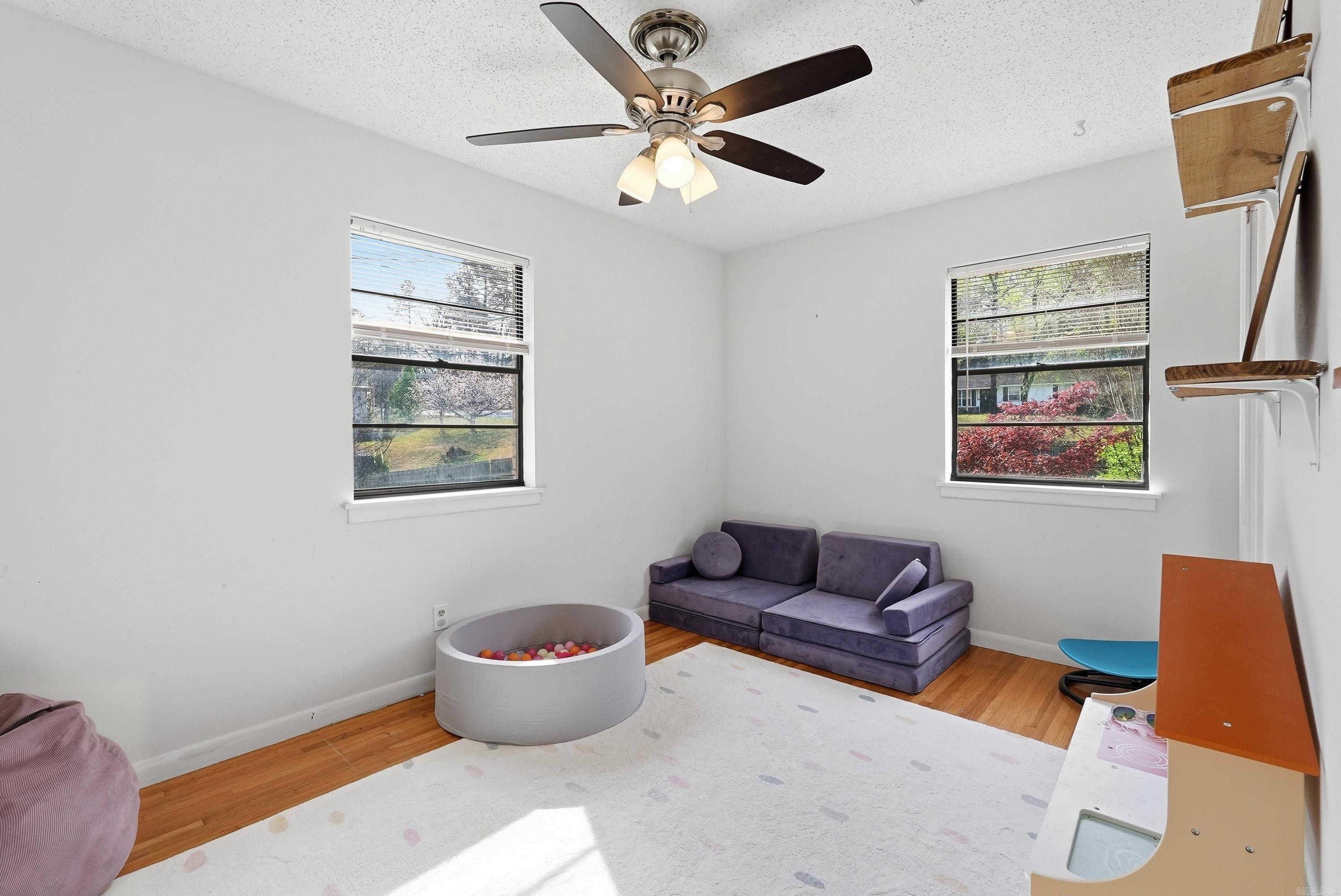 BIRCHWOOD - Residential