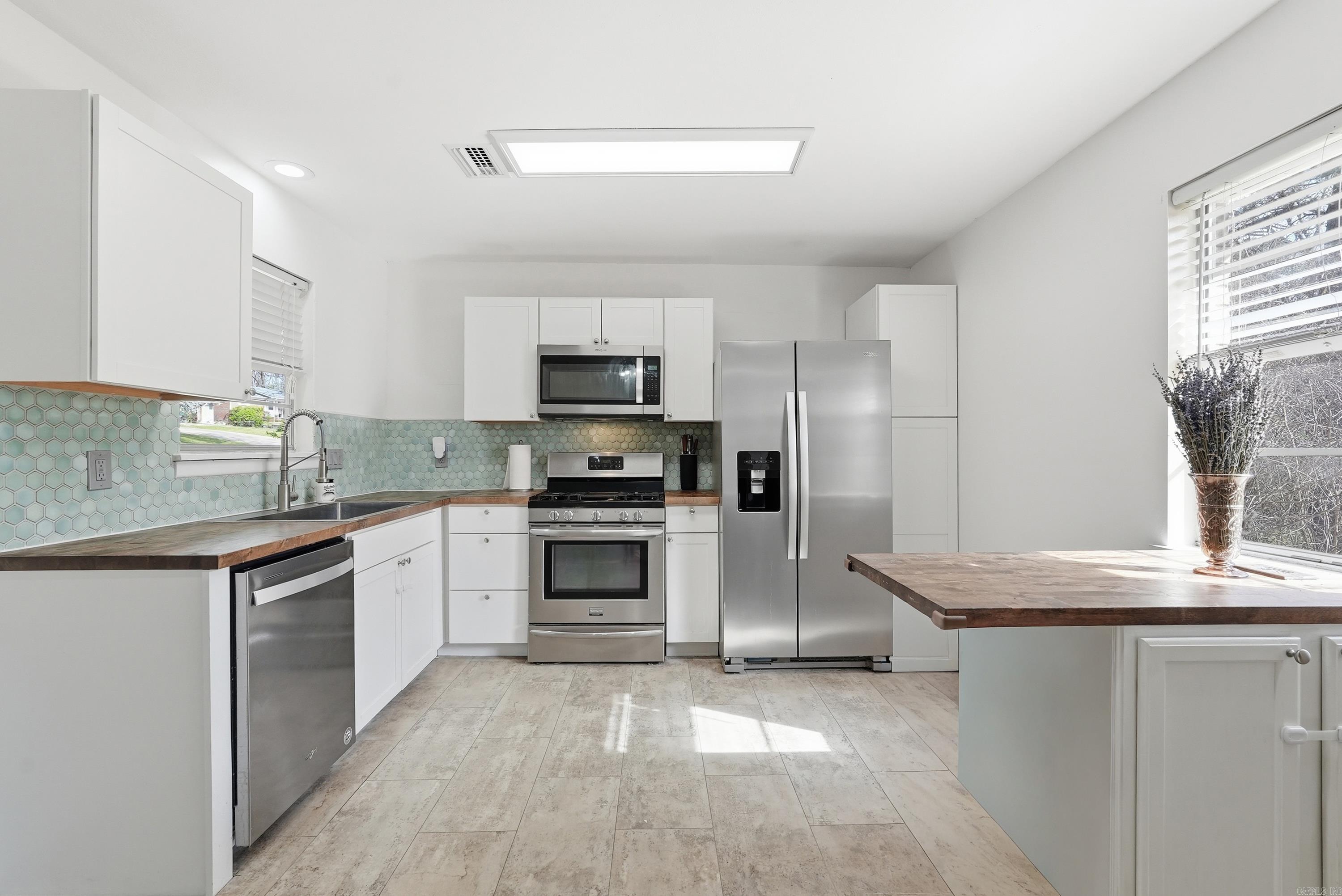 BIRCHWOOD - Residential