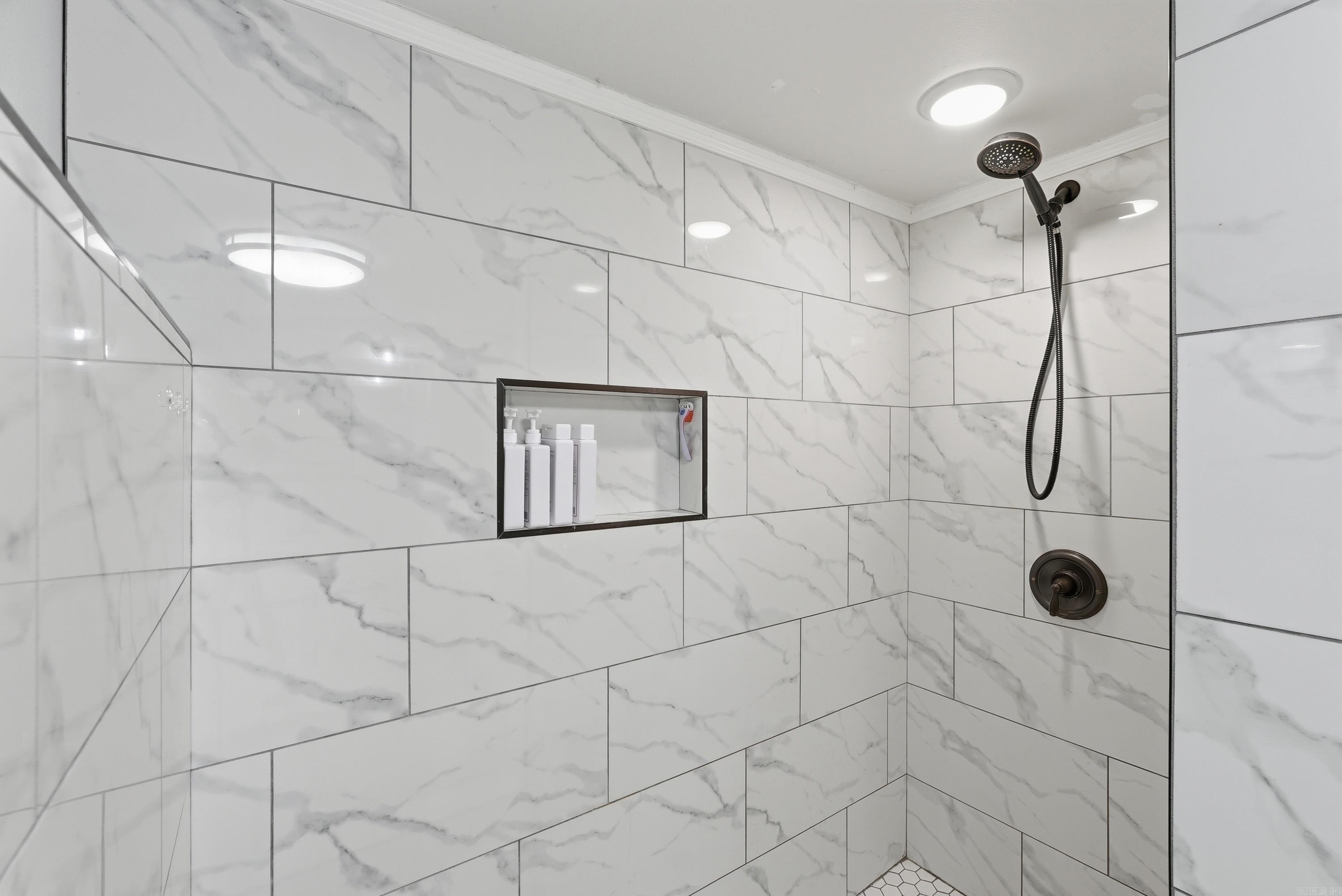 BIRCHWOOD - Residential