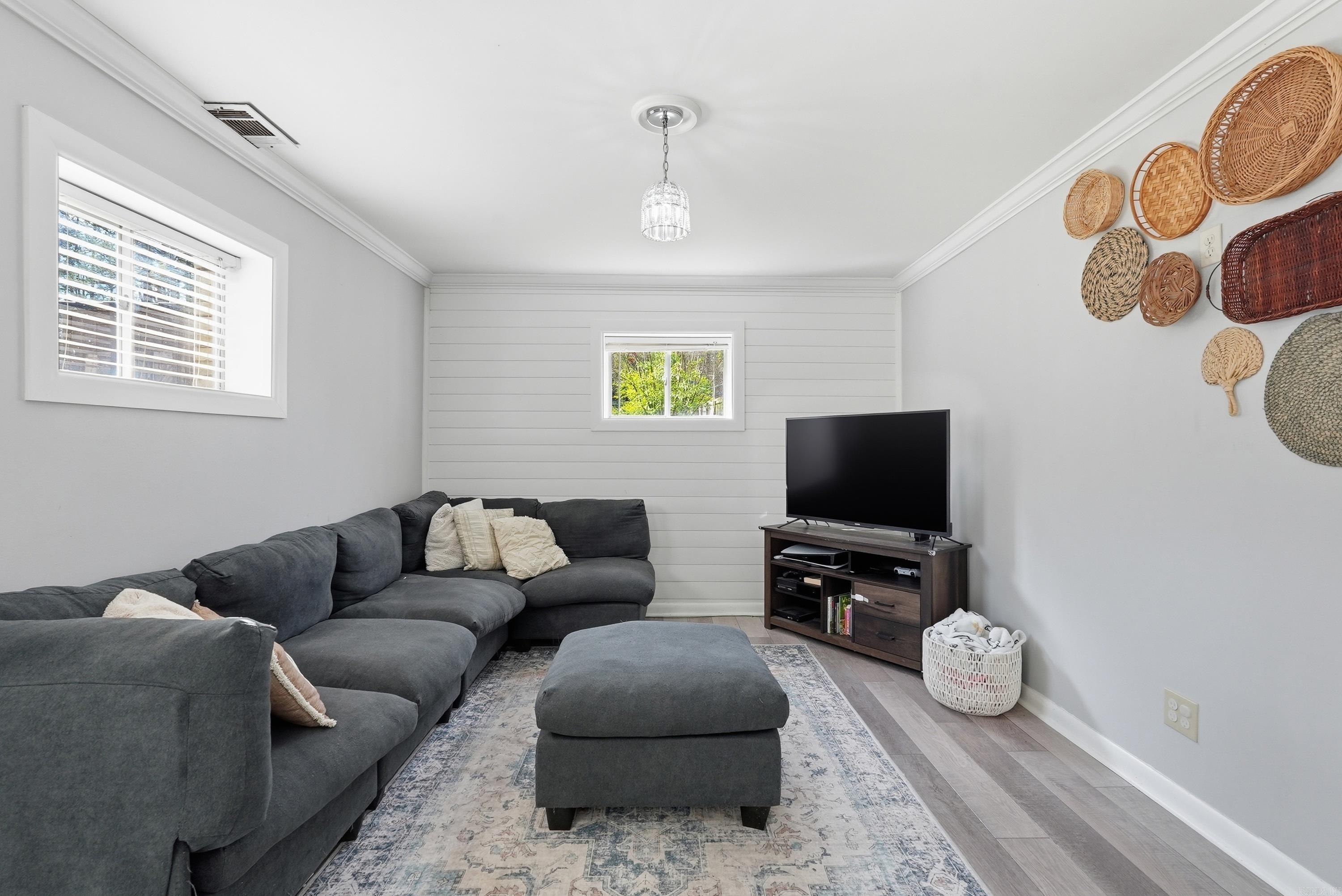 BIRCHWOOD - Residential