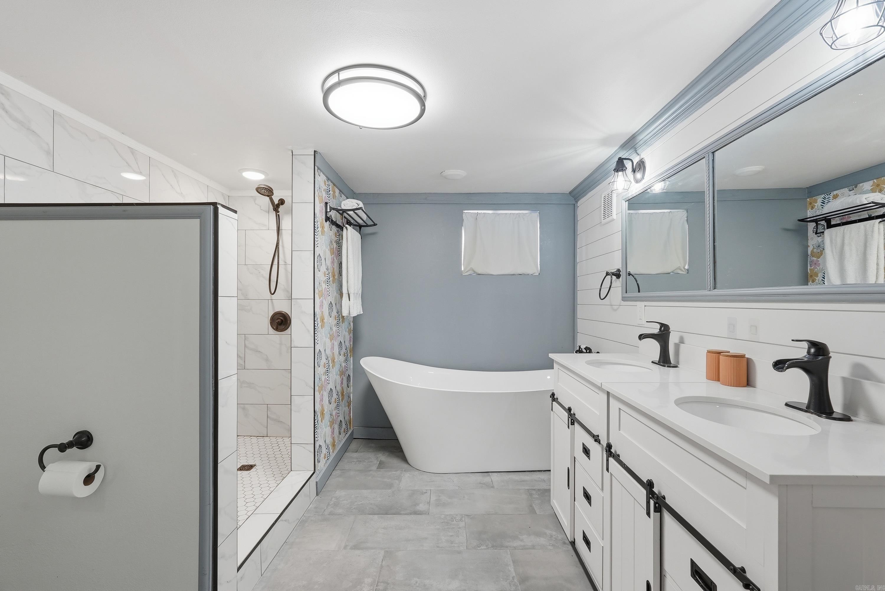 BIRCHWOOD - Residential