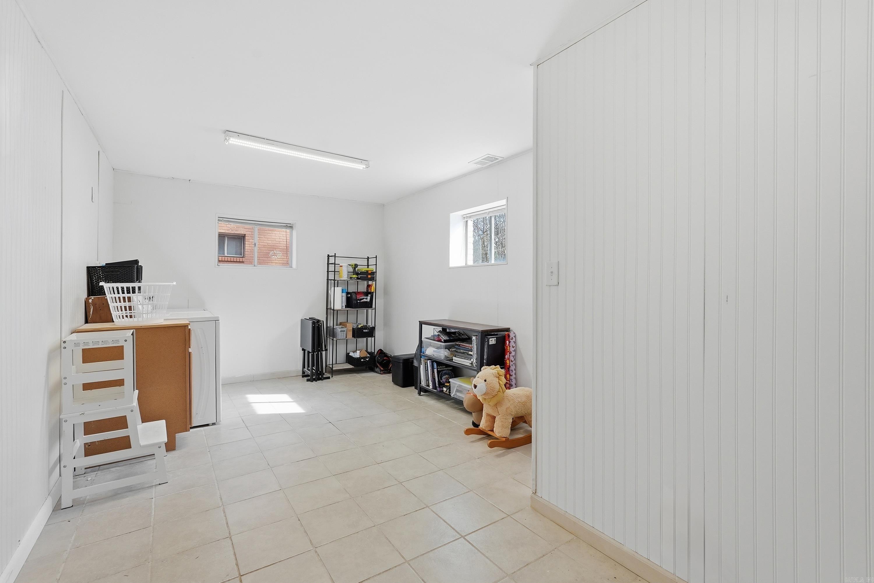 BIRCHWOOD - Residential