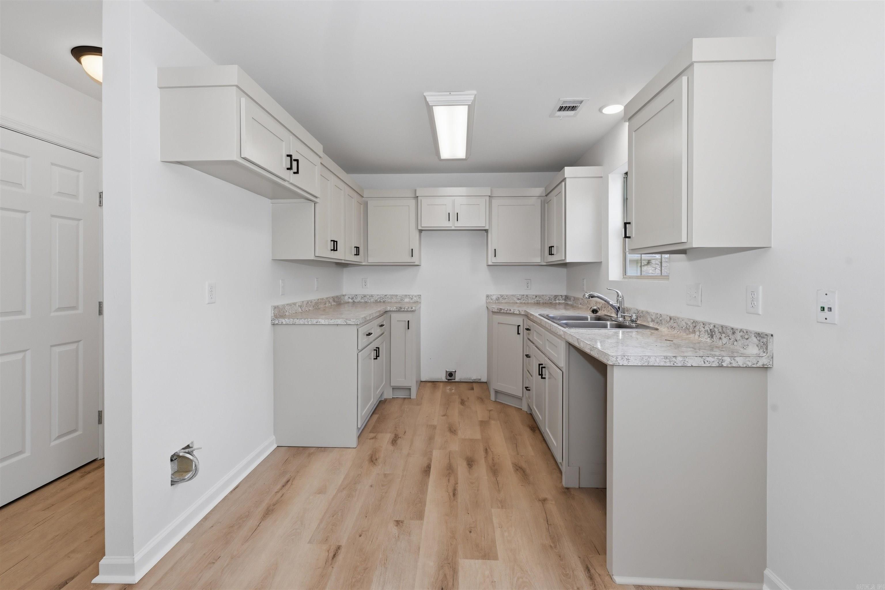 SPRING CREEK VILLAGE - Residential