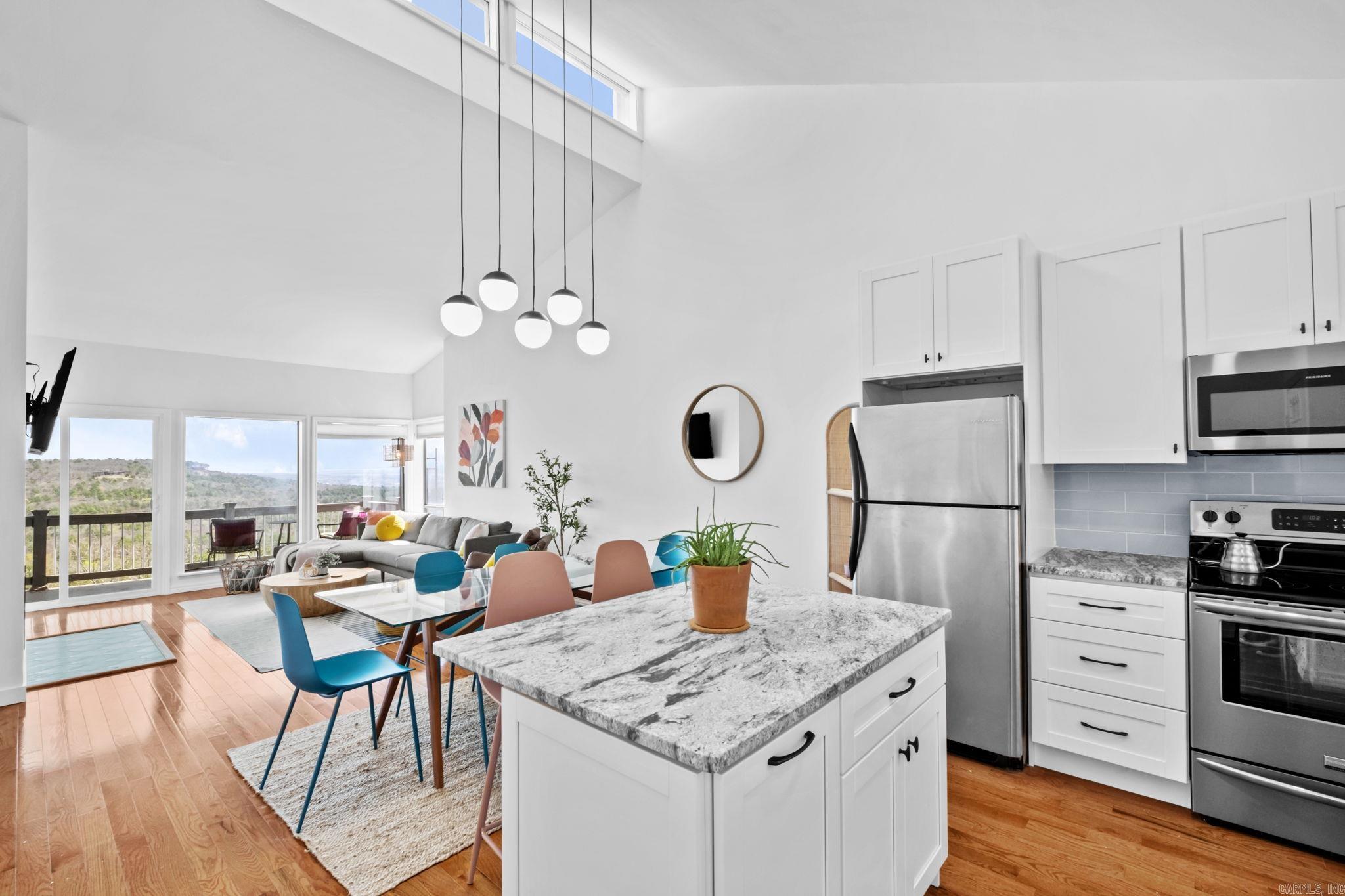 CLIFFSIDE - Residential