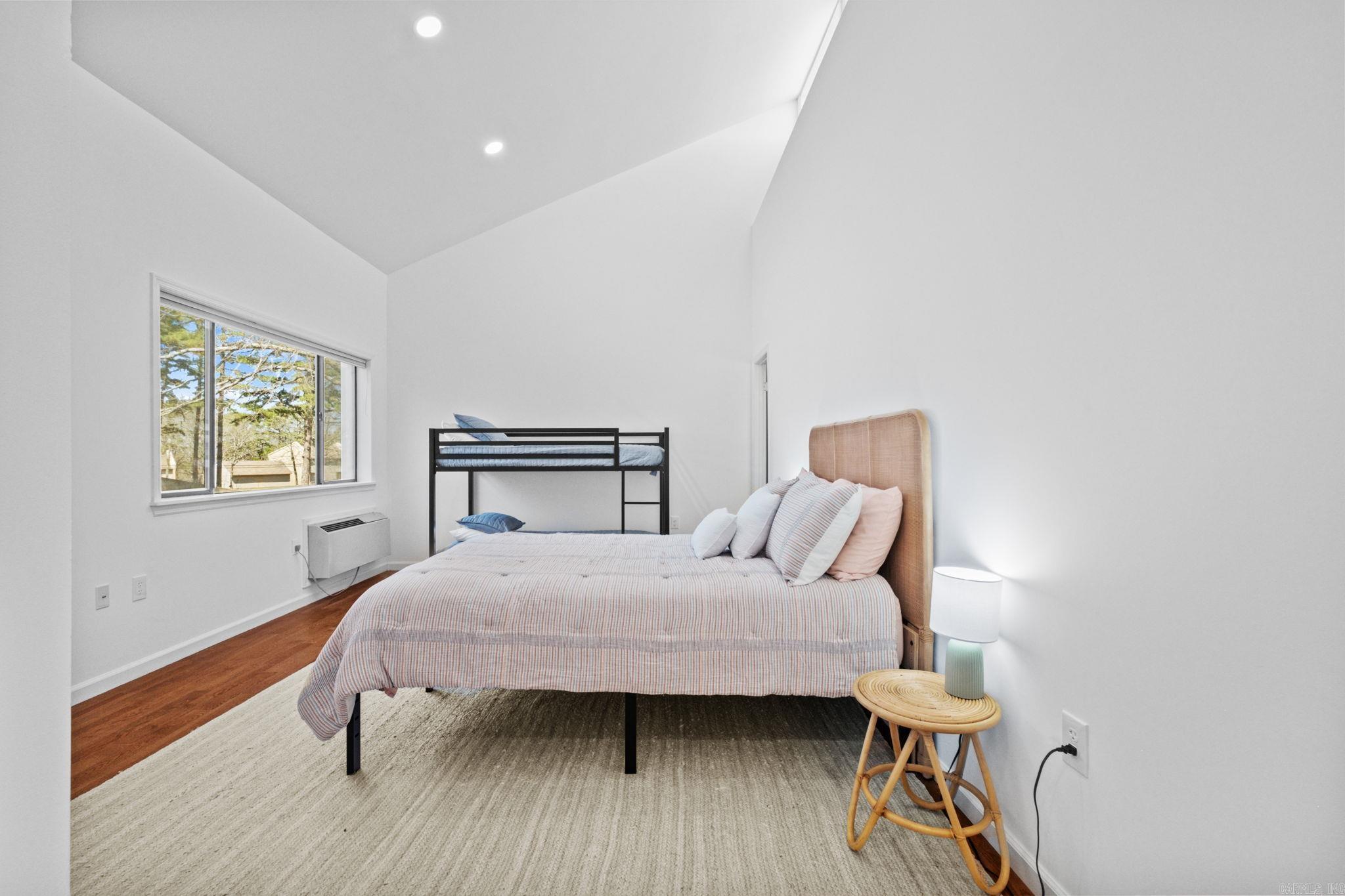 CLIFFSIDE - Residential