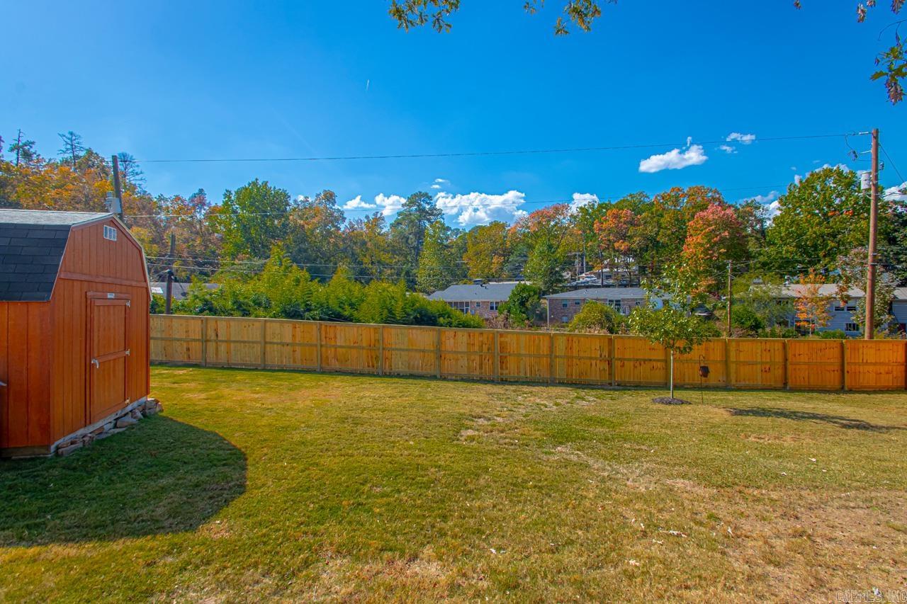 KINGWOOD PLACE - Residential