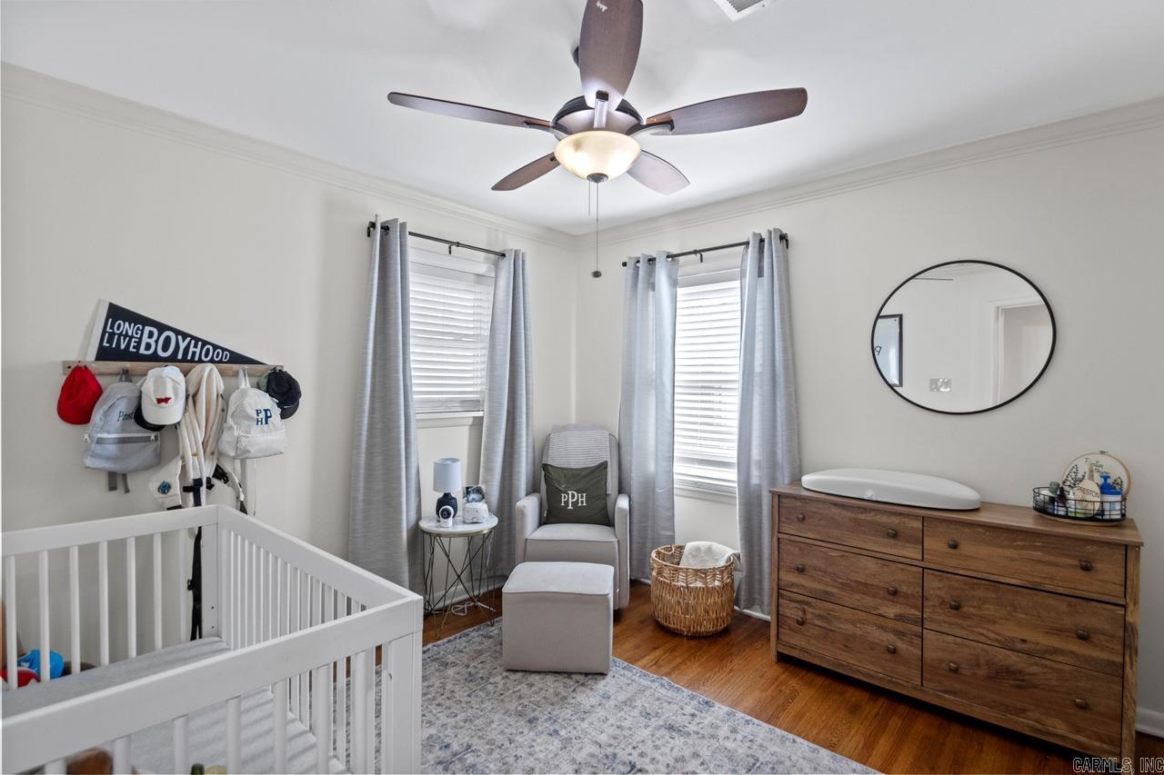 KINGWOOD PLACE - Residential