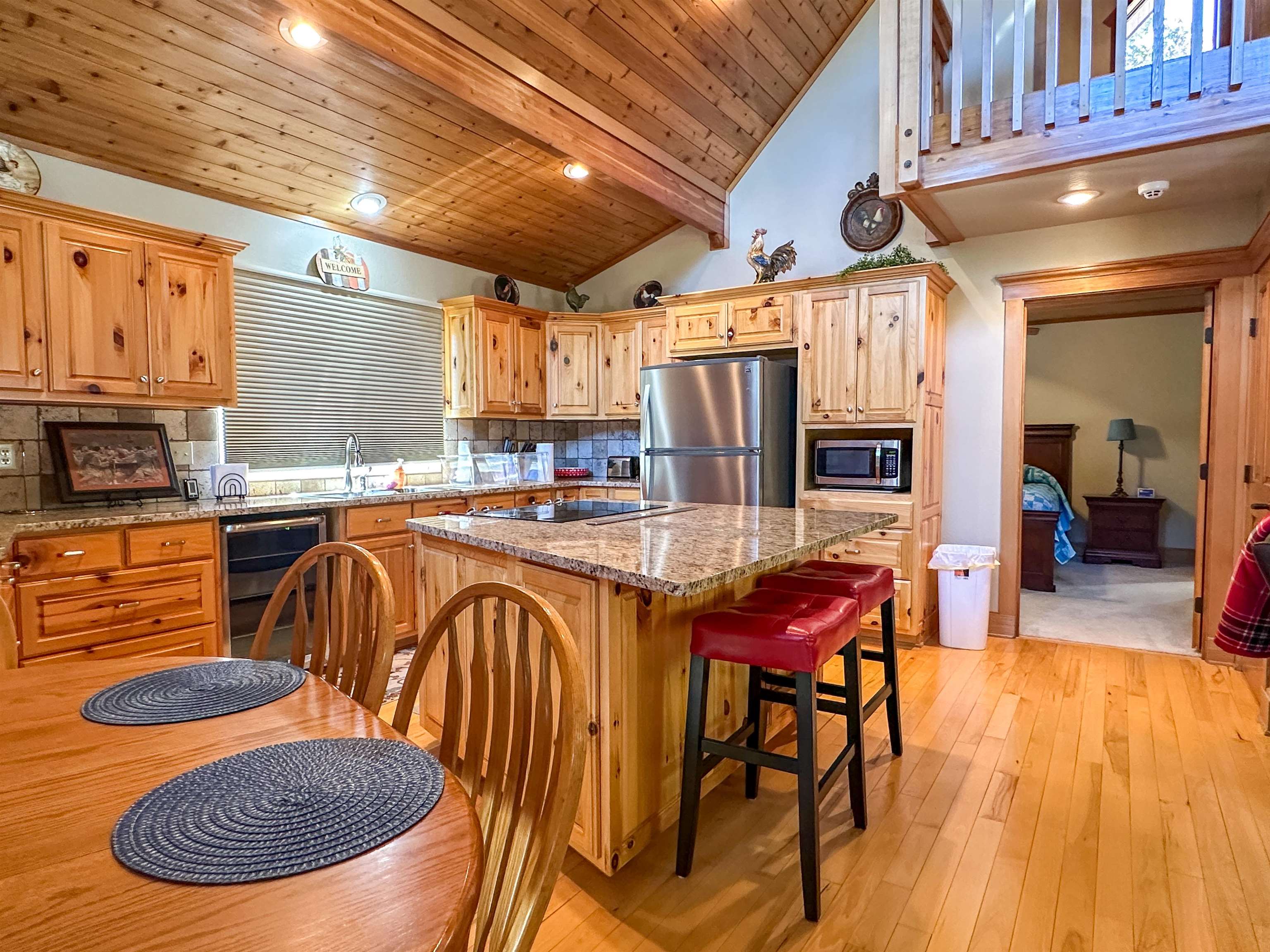 NORTH SHORE - Residential