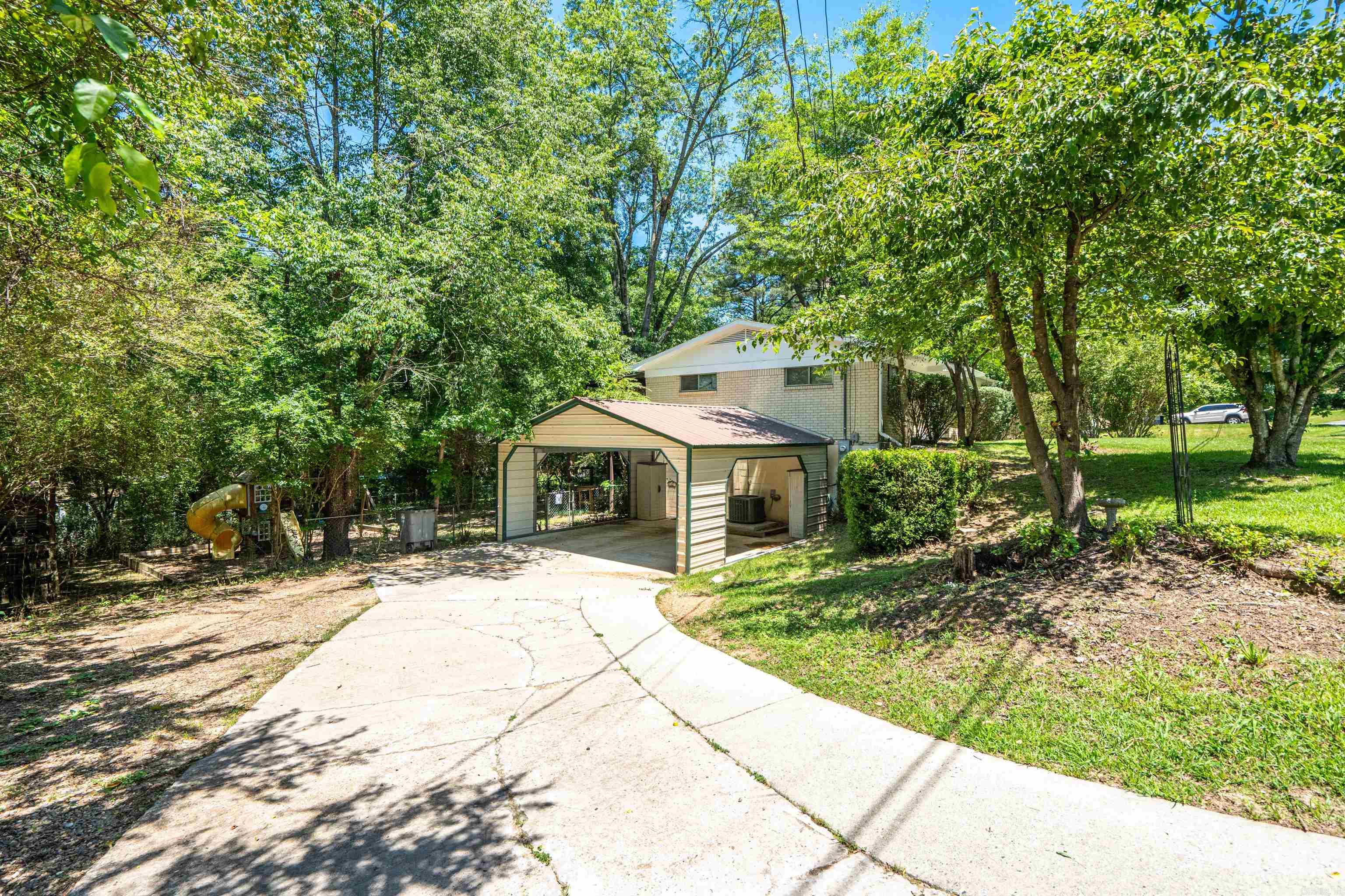 GREEN FORREST HEIGHTS - Residential