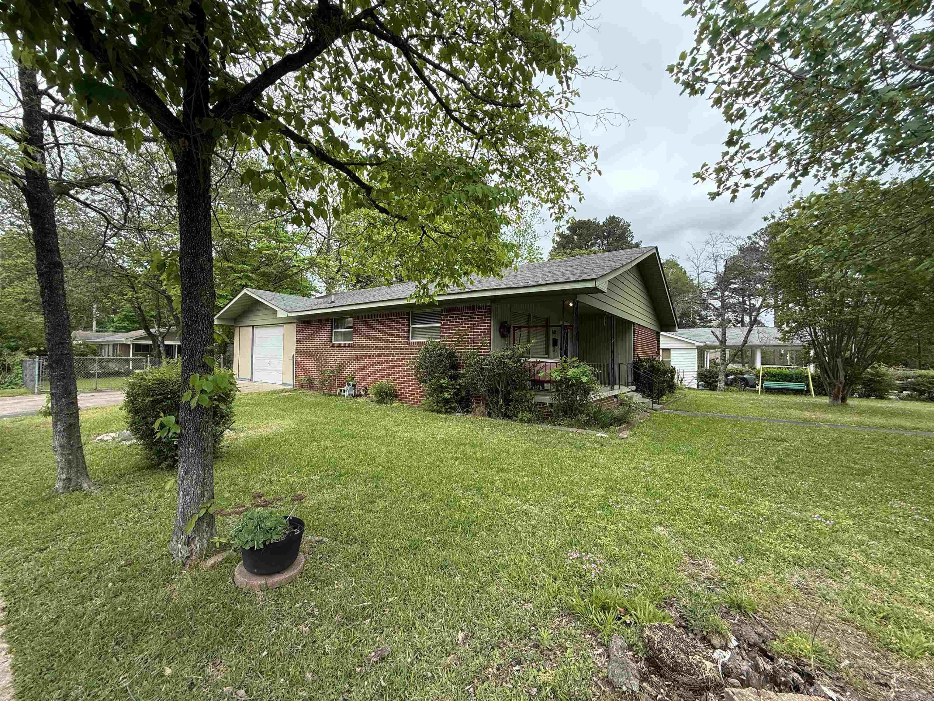 RIVERCLIFF - Residential