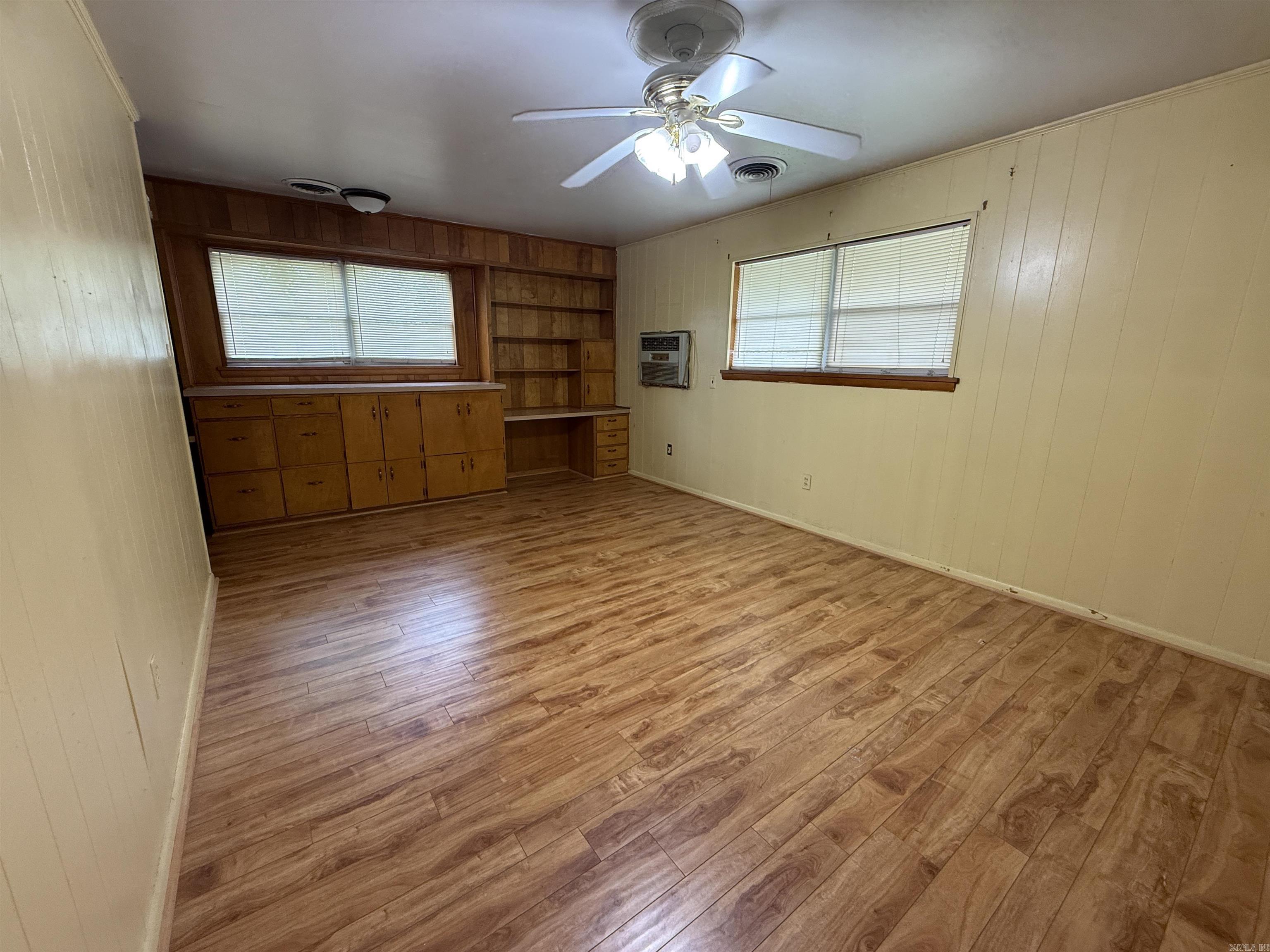 RIVERCLIFF - Residential