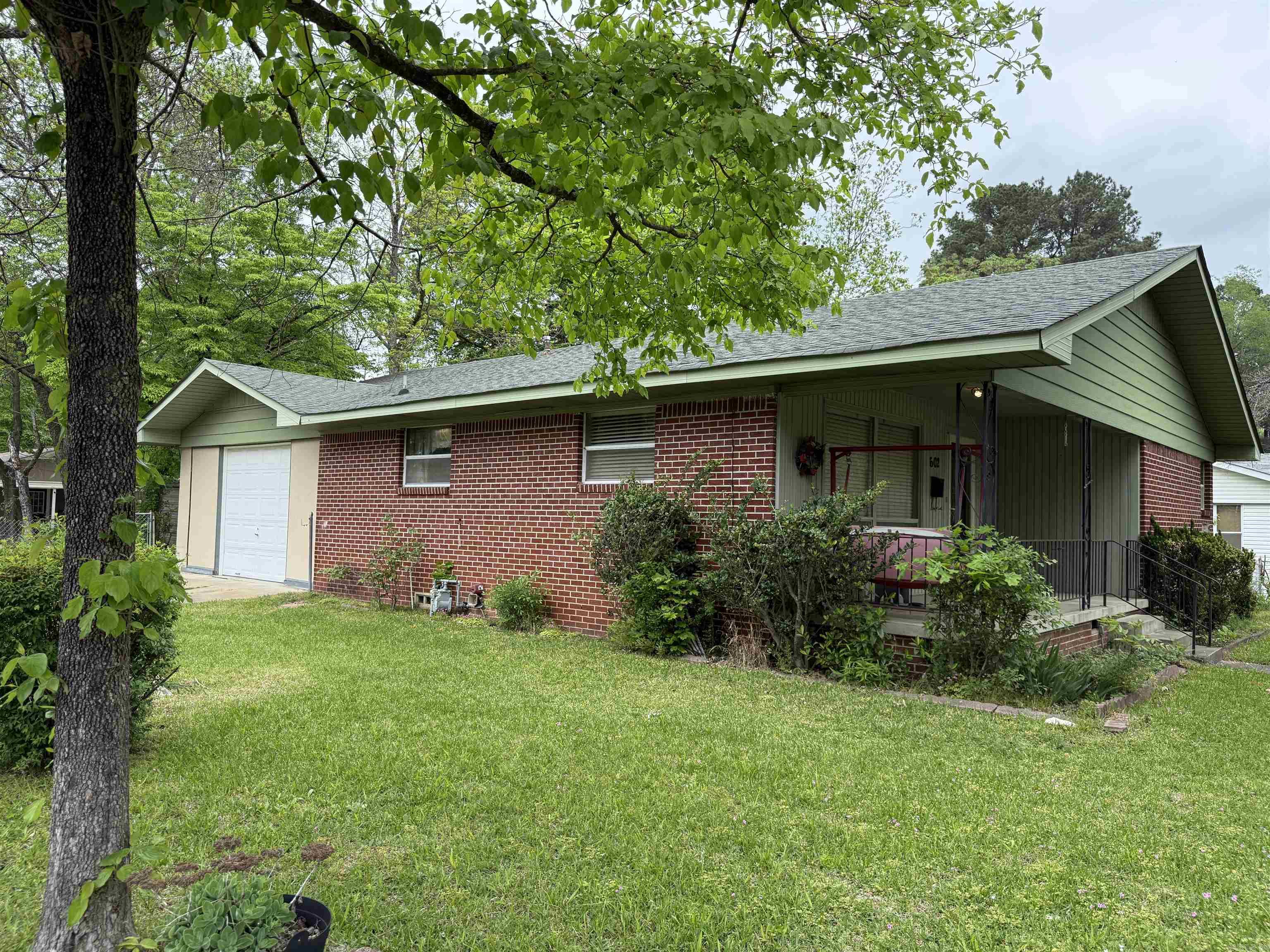 RIVERCLIFF - Residential