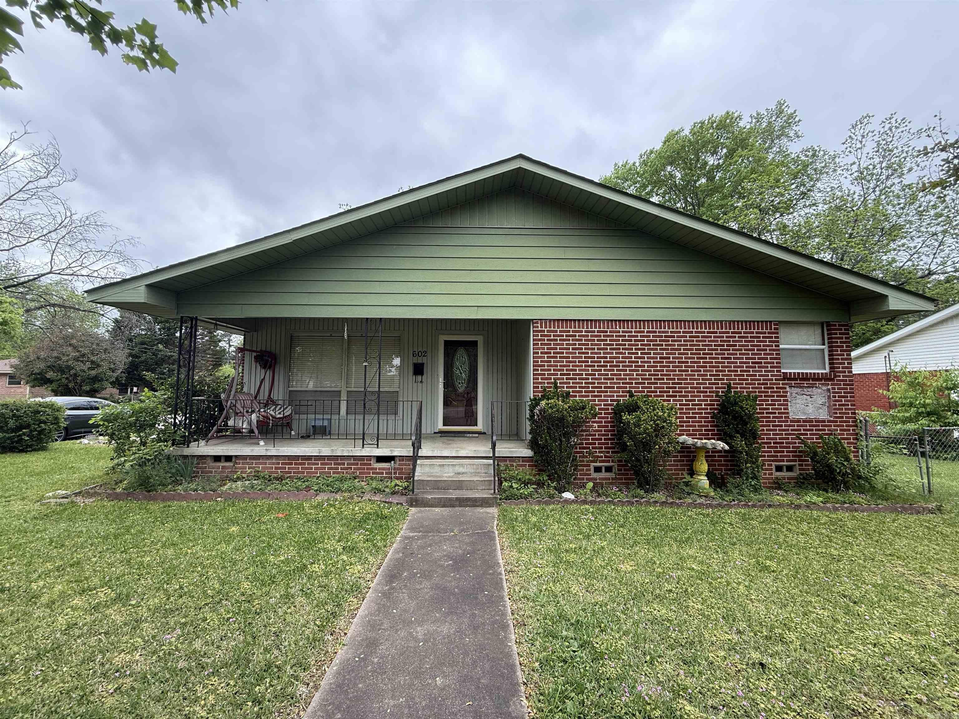 RIVERCLIFF - Residential