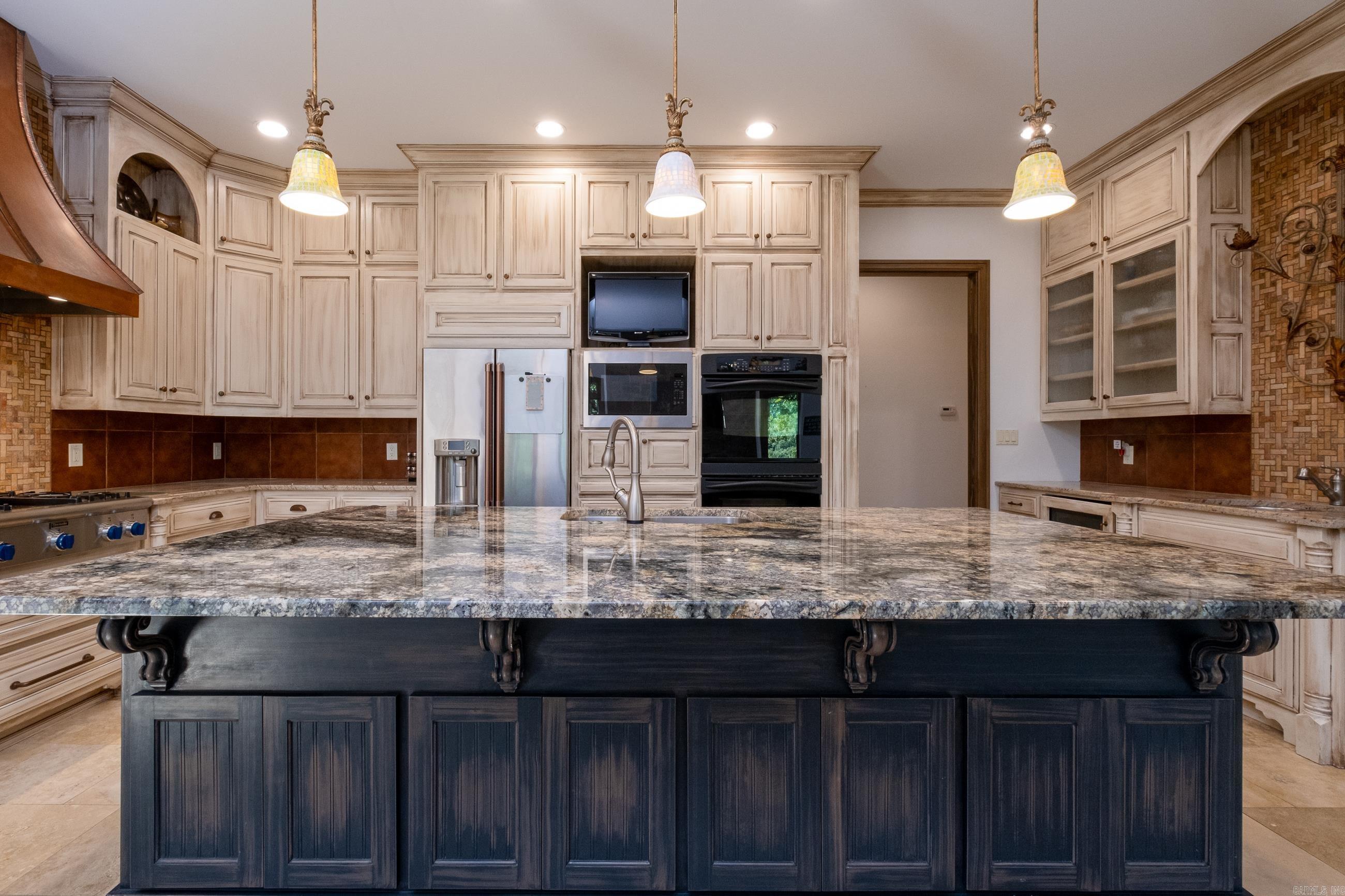 FERNCREST ESTATES - Residential