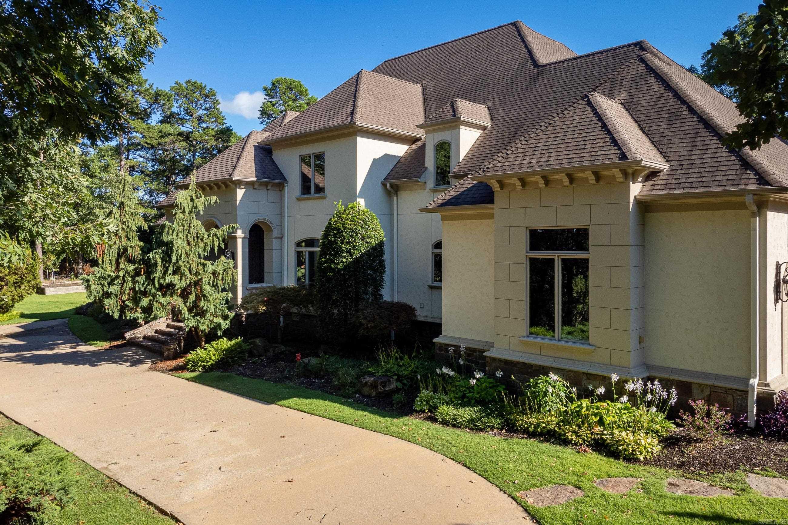 FERNCREST ESTATES - Residential