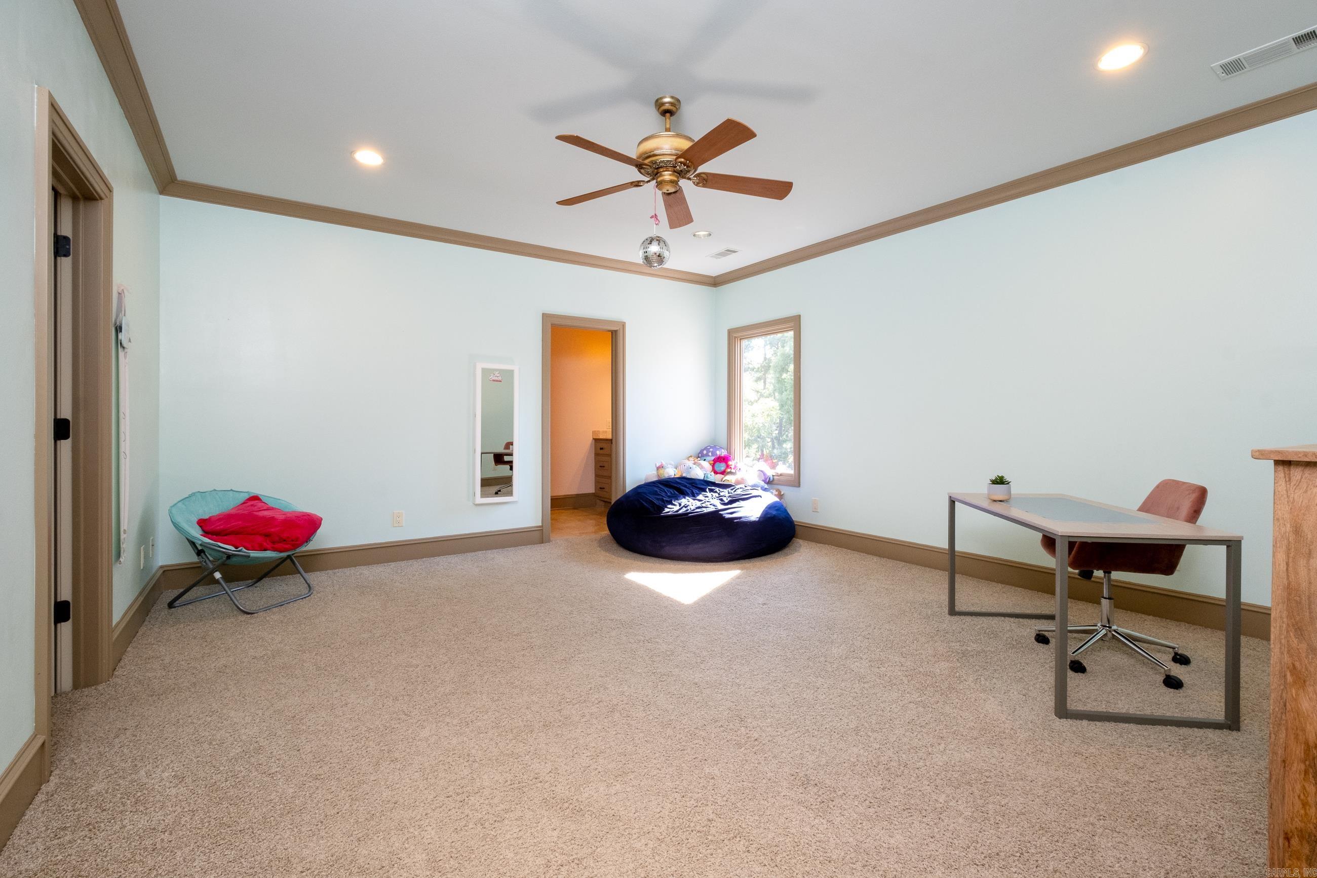 FERNCREST ESTATES - Residential