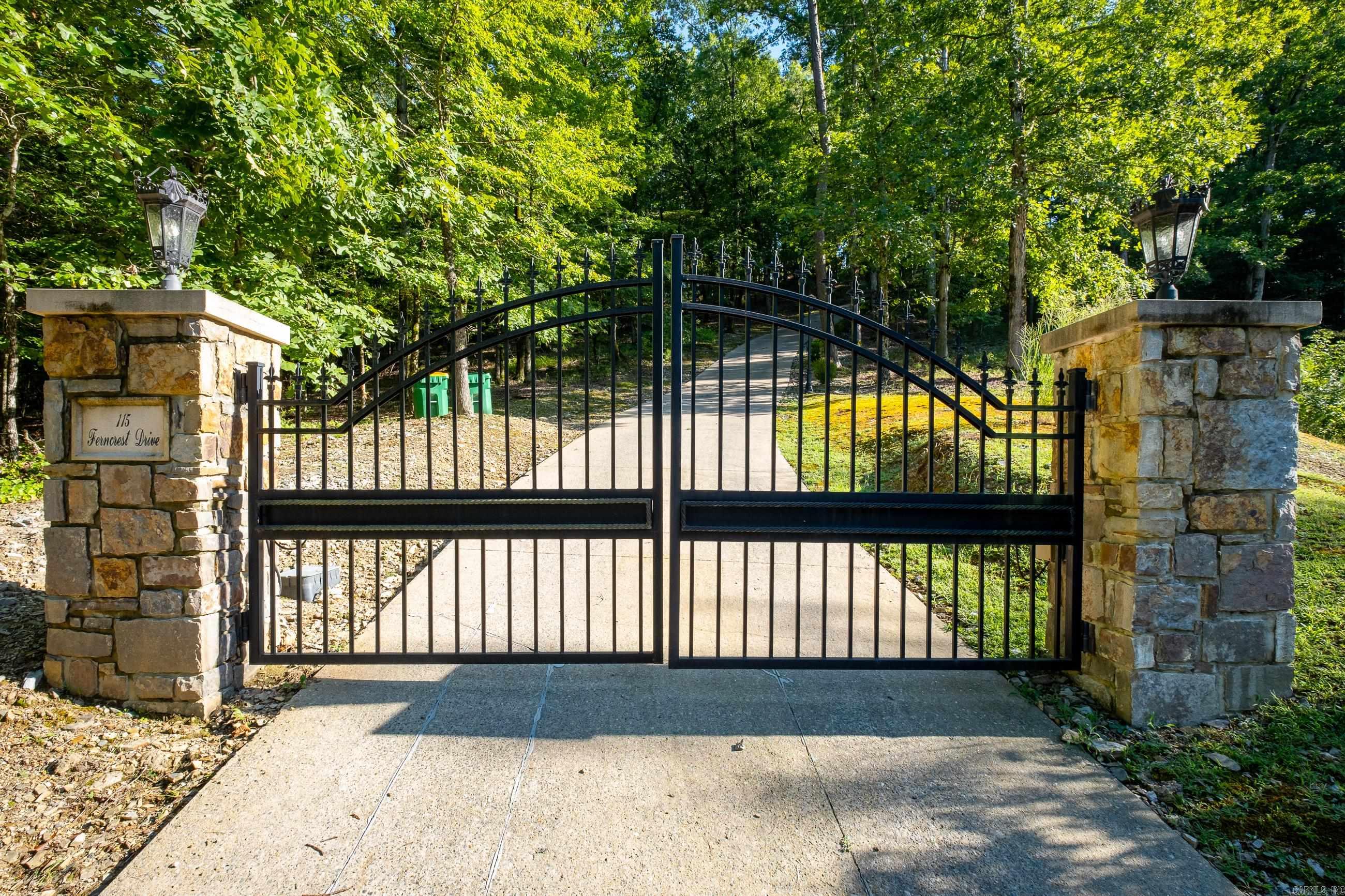 FERNCREST ESTATES - Residential