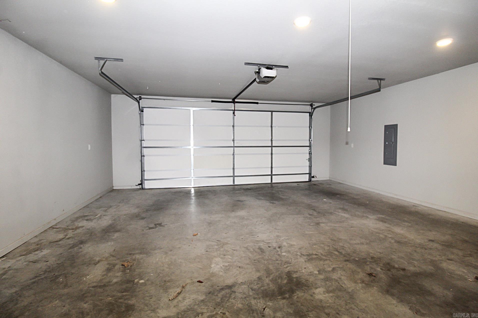 Jacob Creek - Residential