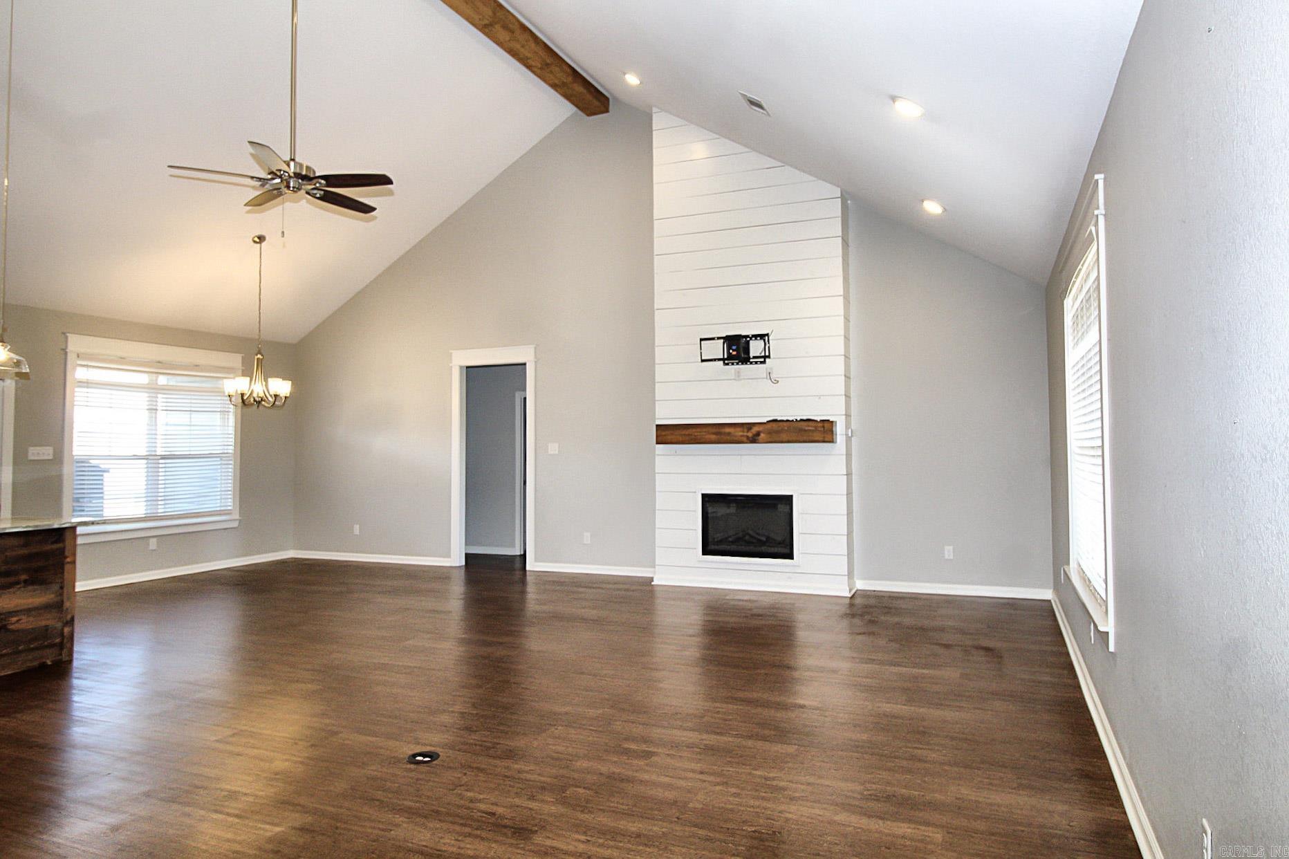 Jacob Creek - Residential